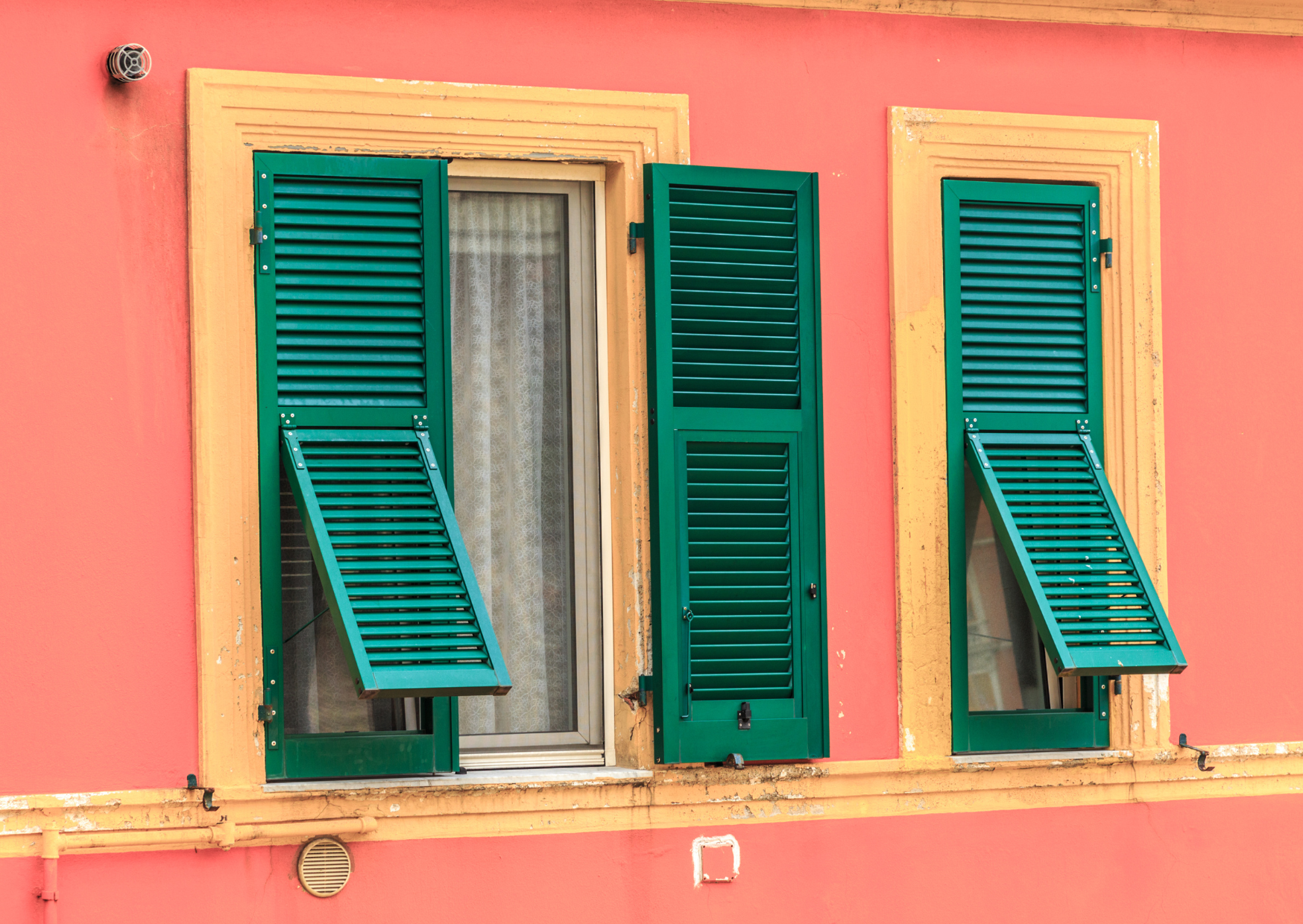 Italian Homes Stay Cool 4