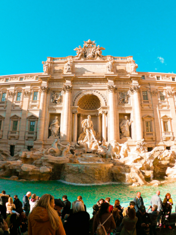 The Rome Fountain Touch That Italian Police Fine Americans For Daily