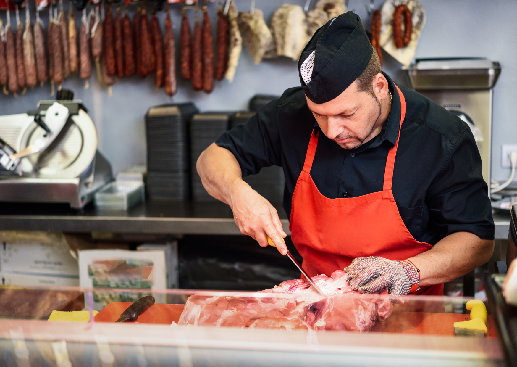 Americans Throw This Away: The Italian Food Habit That Turns Waste Into Flavor 4 italian meat cuts 6