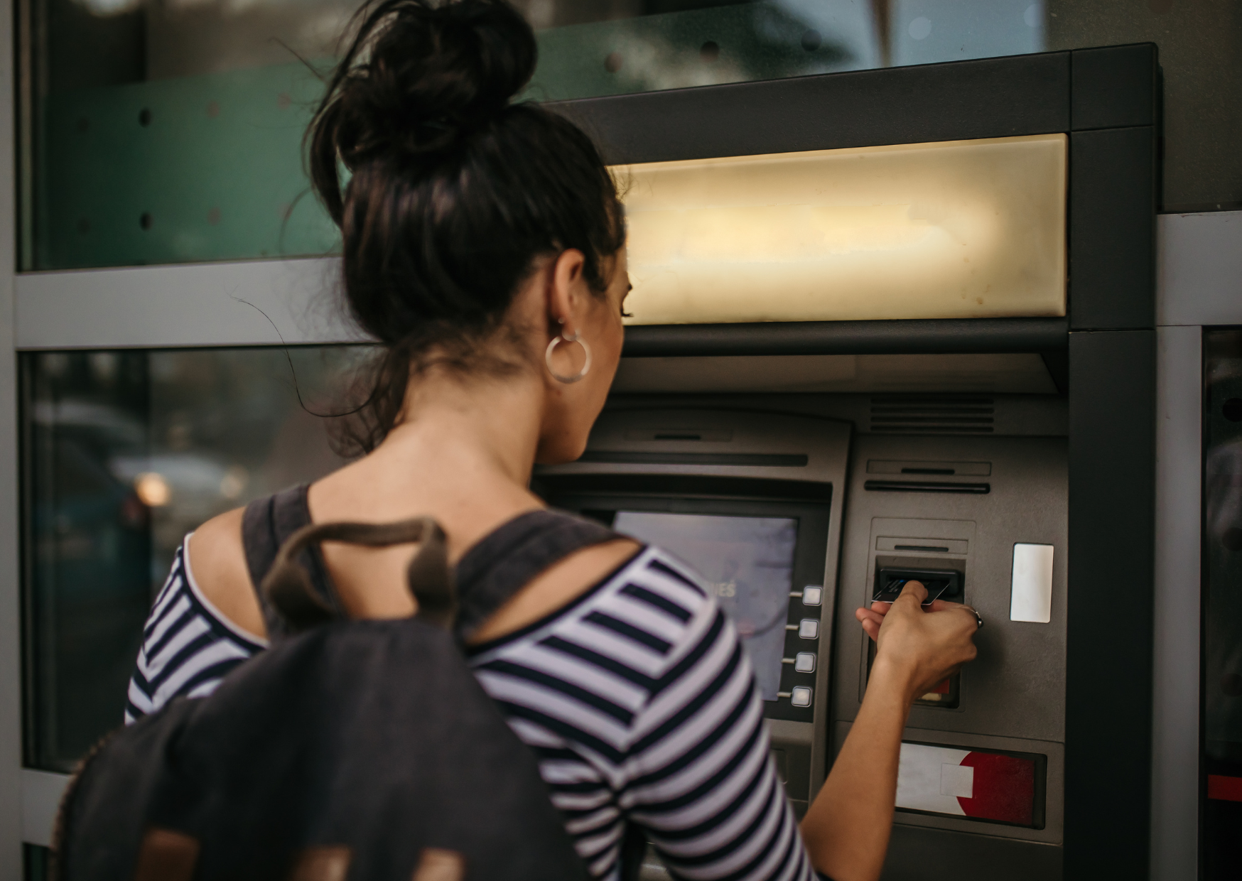 The Italian ATM Rule That Shocks American Travelers — Why You Can’t Withdraw As Much Cash As You Want 5 ATM Maximum in Italy 2