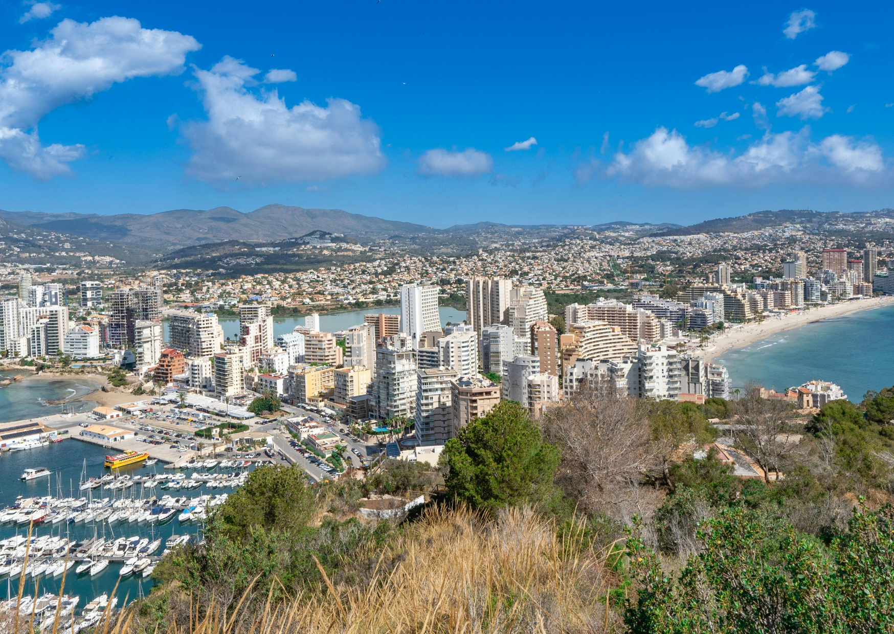 How to Work Remotely from Spanish Beaches Without Losing the Plot—or the Signal 1 Spanish beaches Calpe
