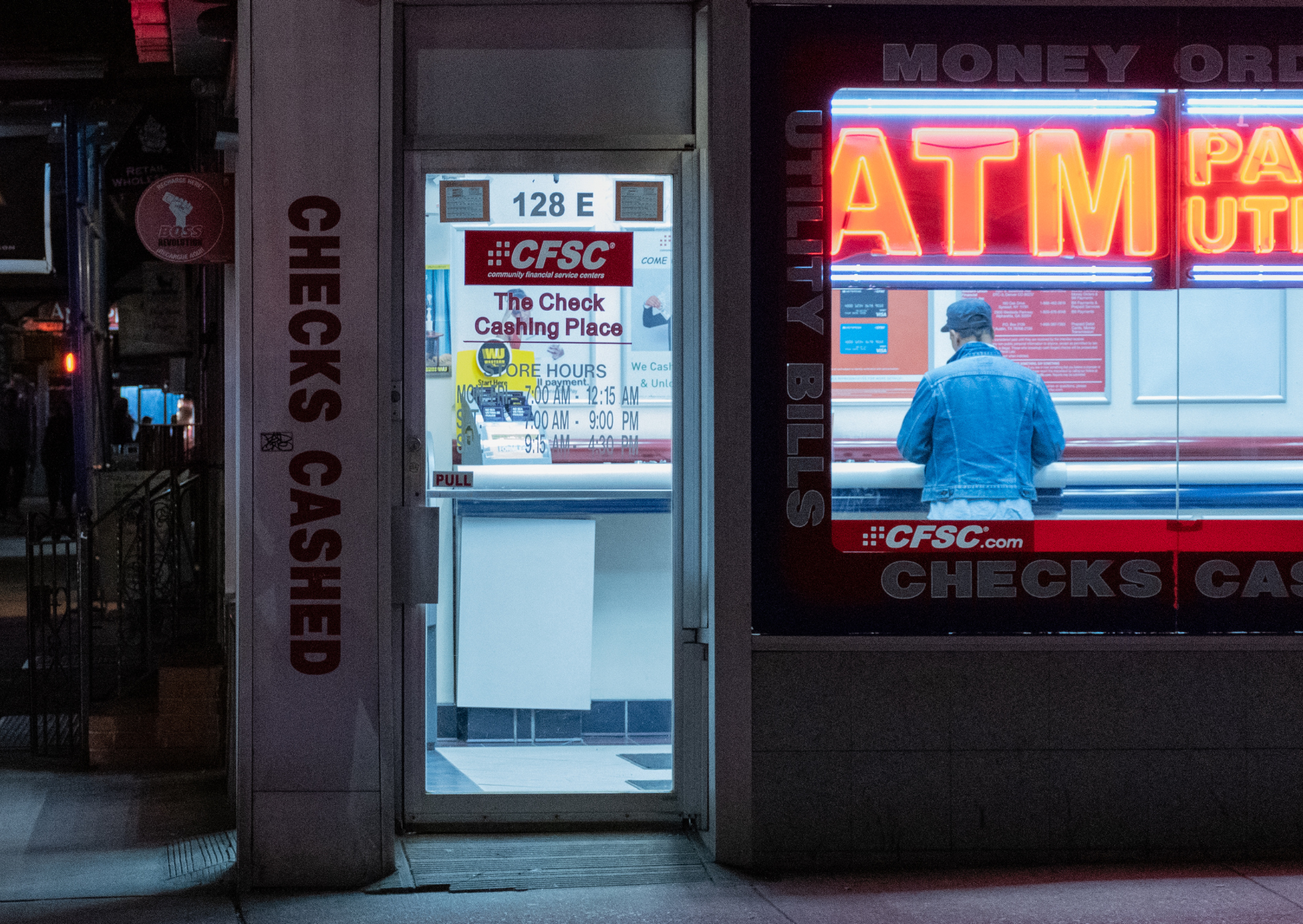 Why Americans Should Never Use These 5 ATMs in Tourist Areas 2 Why Americans Should Never Use These 5 ATMs in Tourist Areas 5