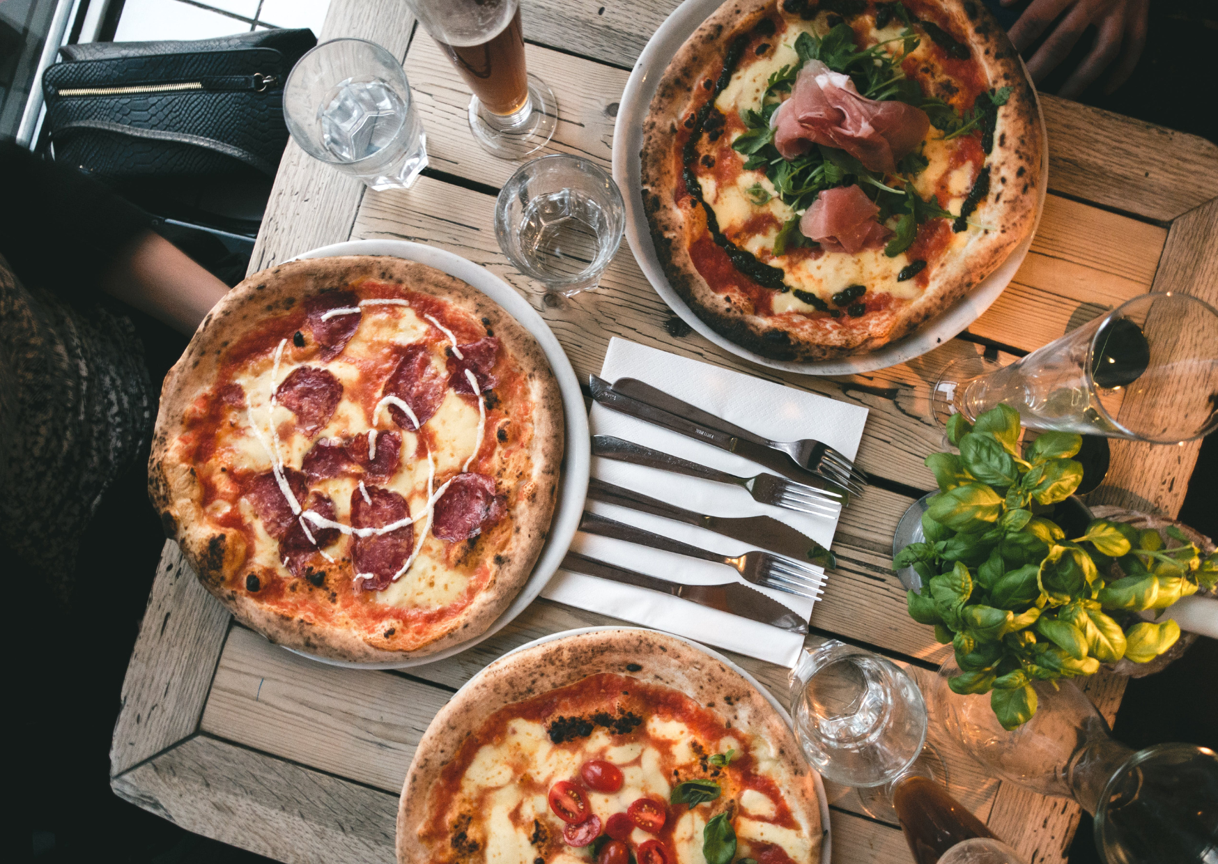Italian Pizzeria 6