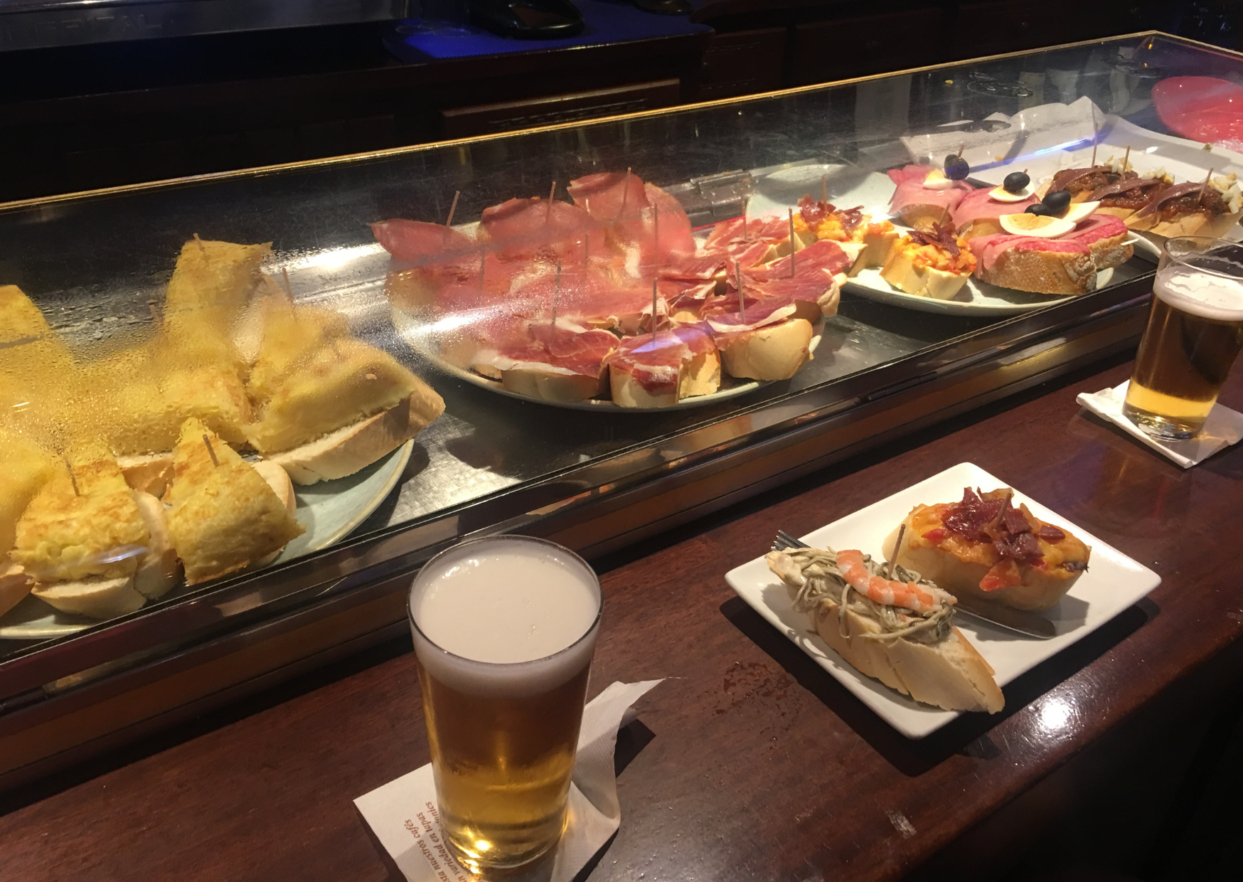 restaurant arrival in Spain 2