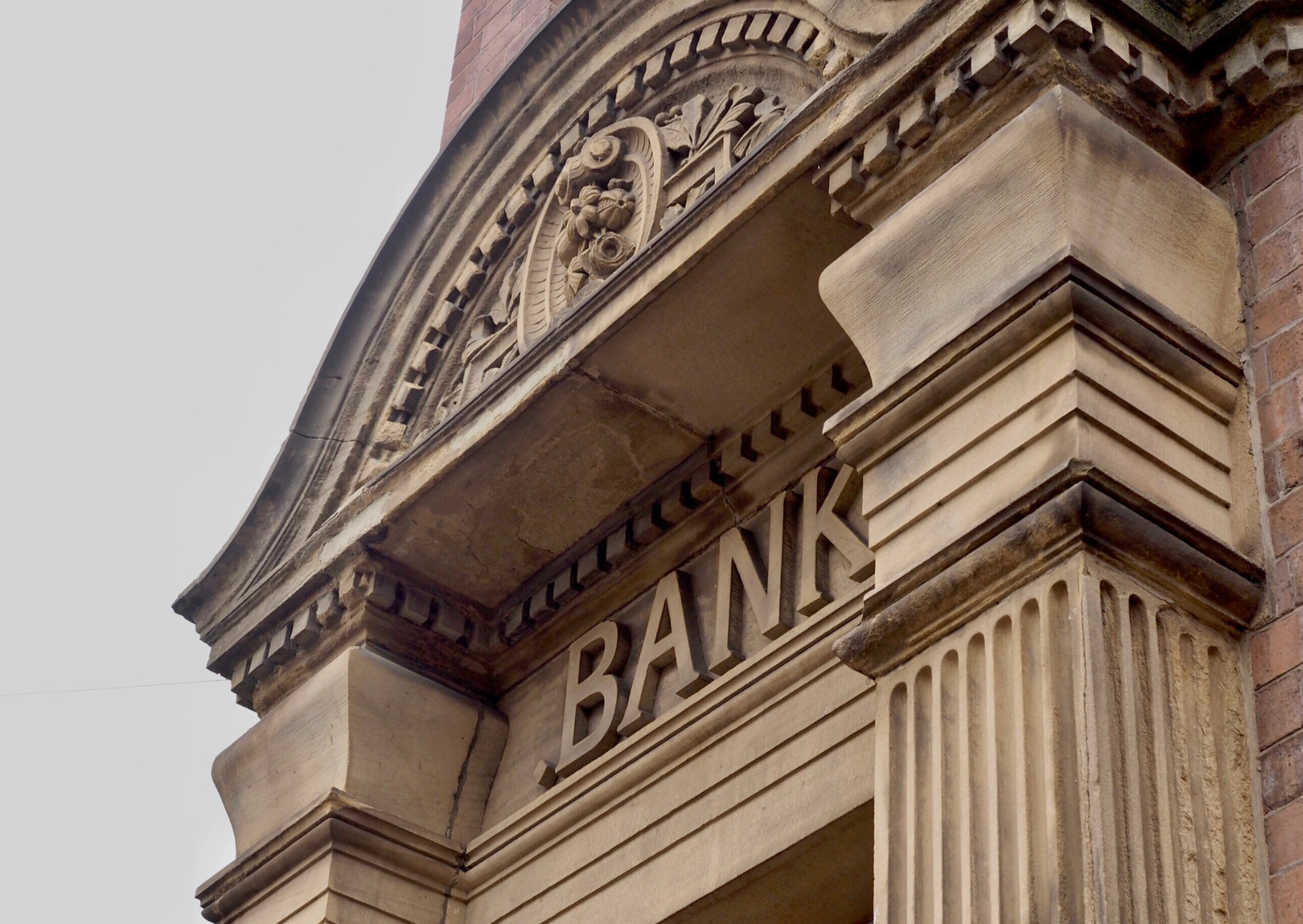 Chase Laughed When I Asked For 4.8% — Portuguese Banks Delivered 3 Chase bank