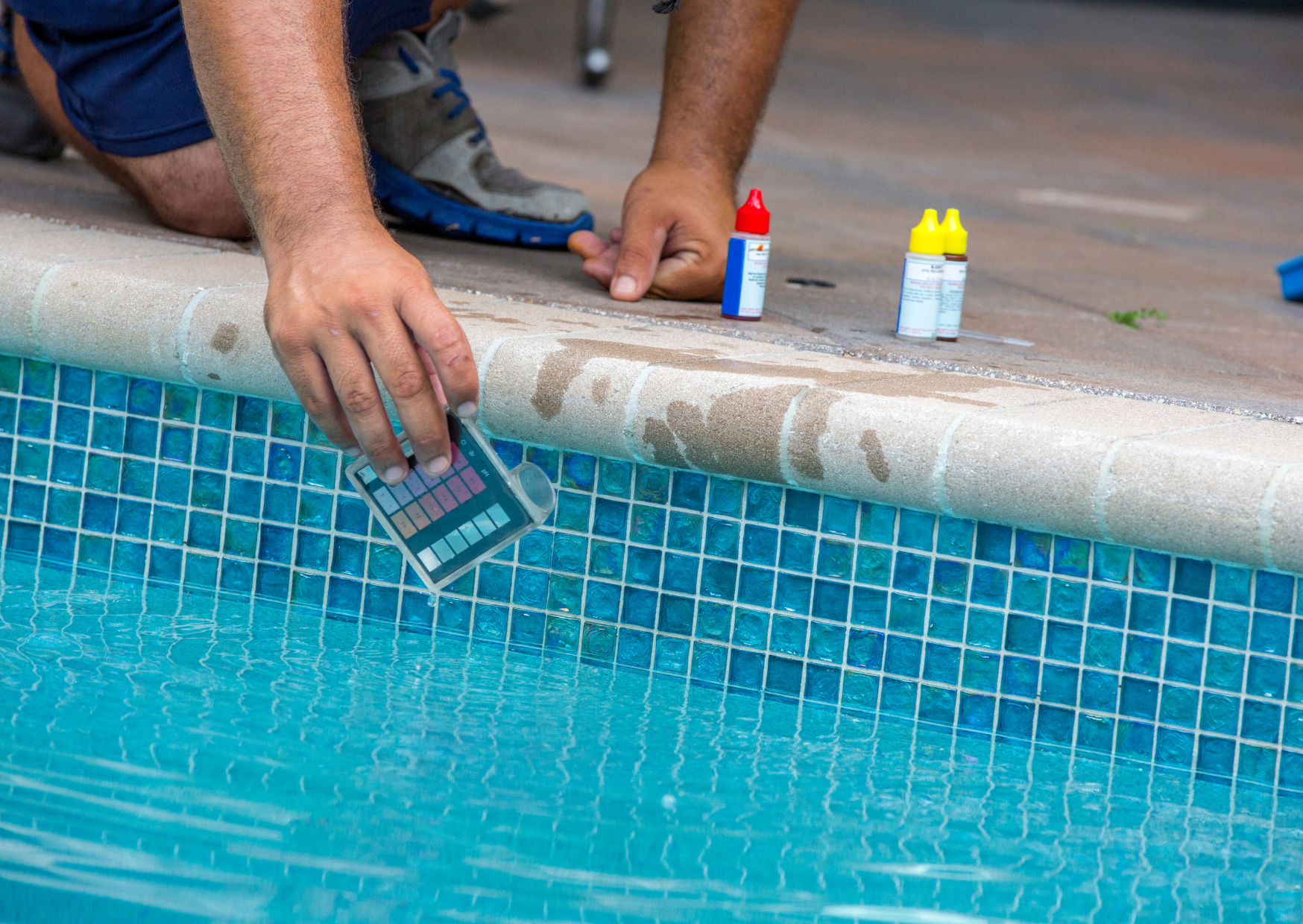 The French Pool Rule Americans Can’t Comprehend — But It Saves Money 4 French pools 2