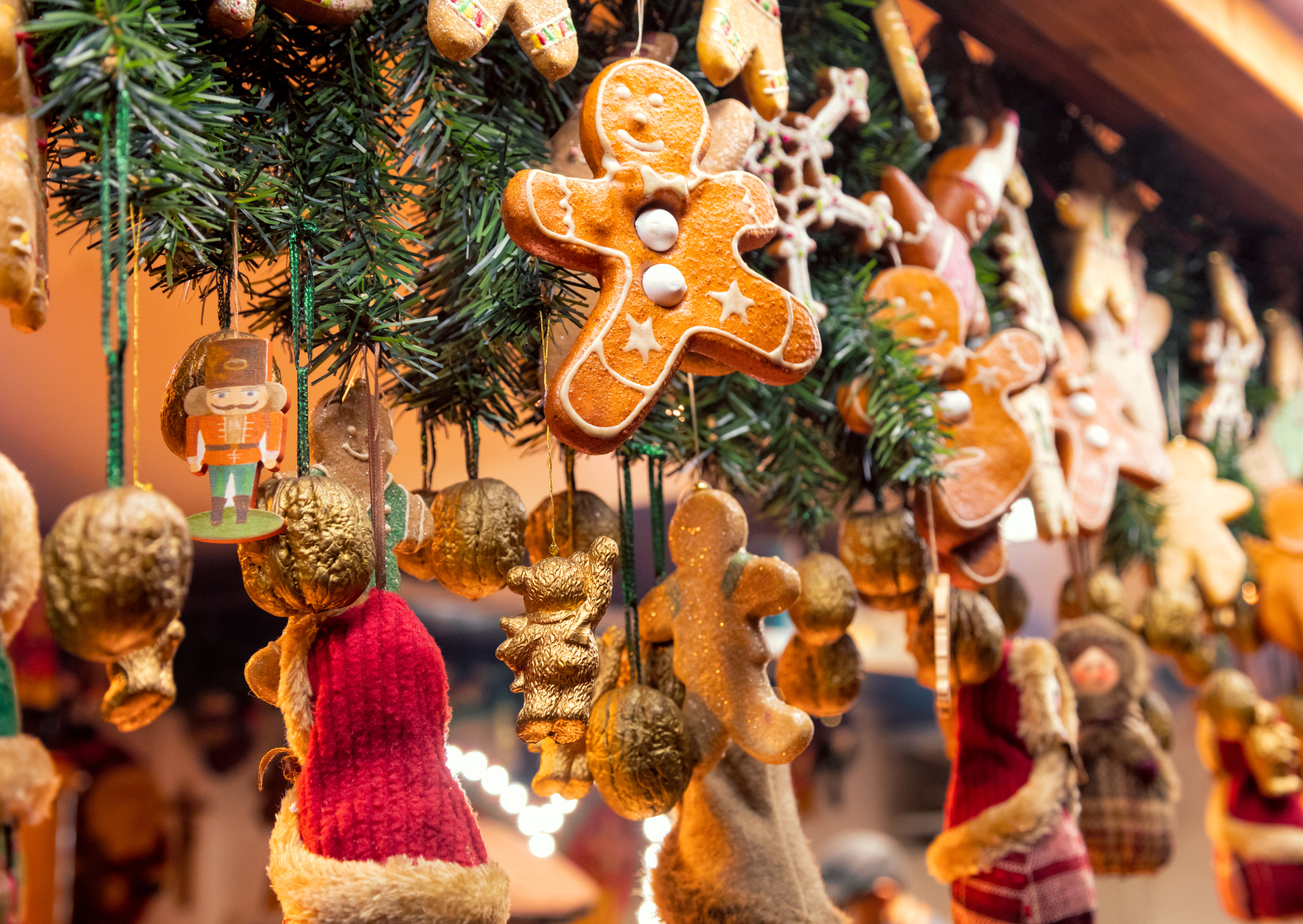 The Hamburg Christmas Market Jobs - €100 Daily Plus Tips 7 Hamburg Christmas Market 1