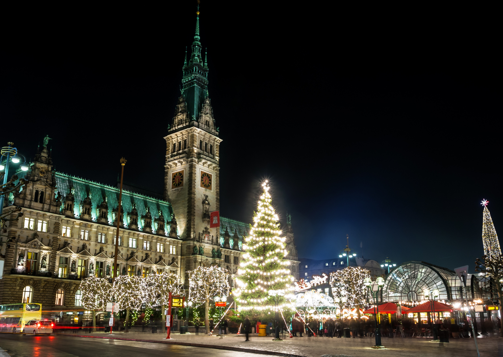 The Hamburg Christmas Market Jobs - €100 Daily Plus Tips 2 Hamburg Christmas Market 5