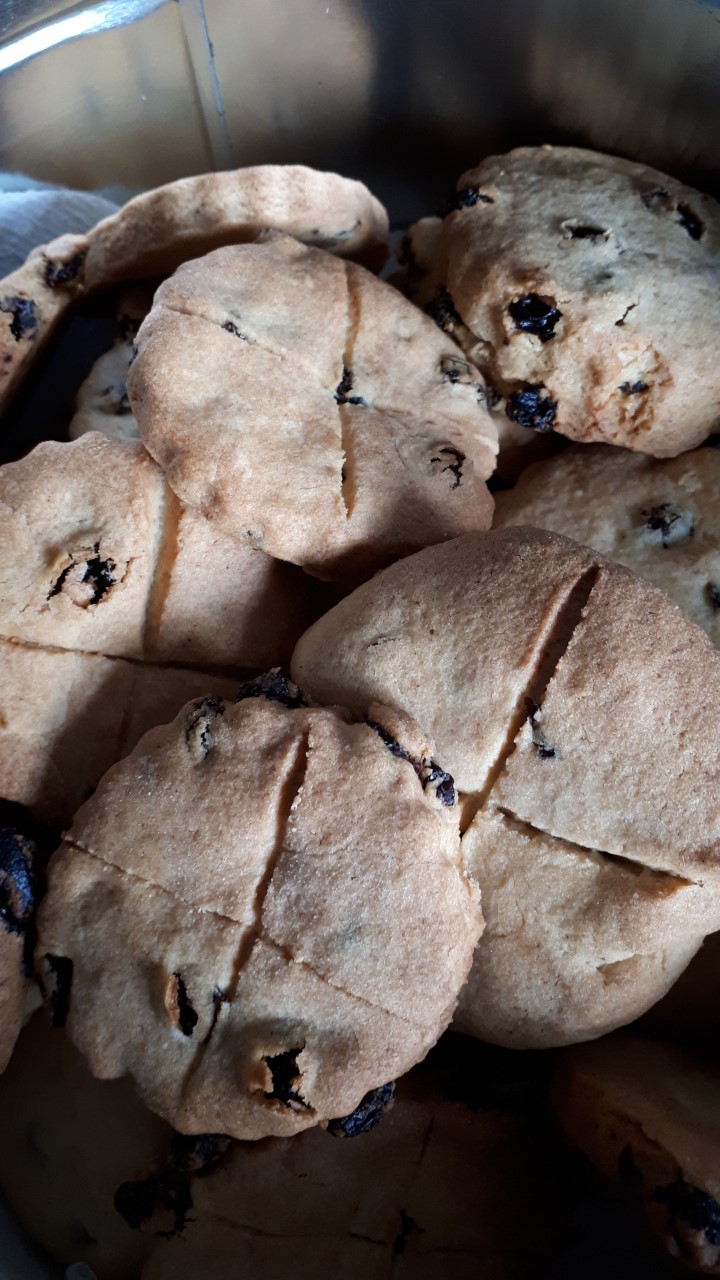 How Belgium Talks About Death With Kids: The Belgian Soul Cake Tradition 1 Soul cakes