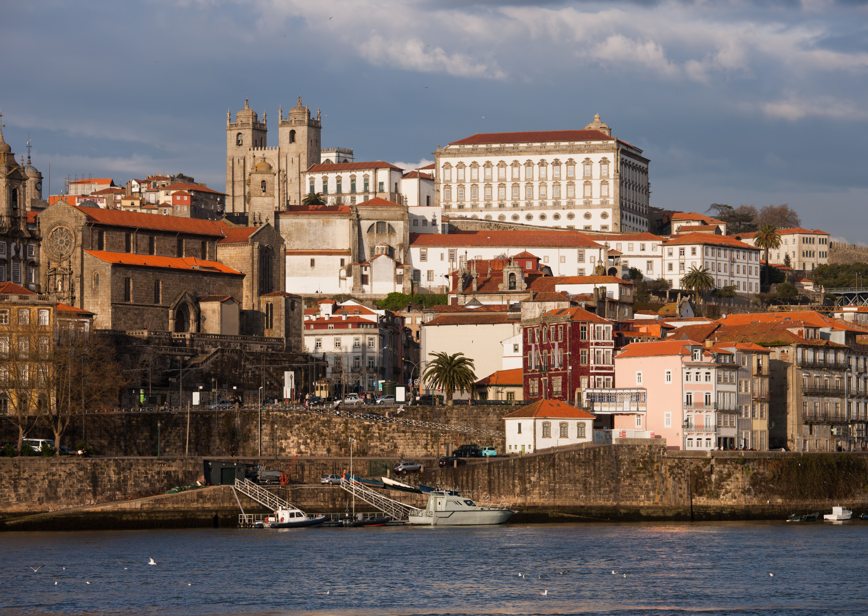 Why 59% of Americans Who Move to Lisbon Relocate to Porto Within 2 Years 1 homes in Porto 6