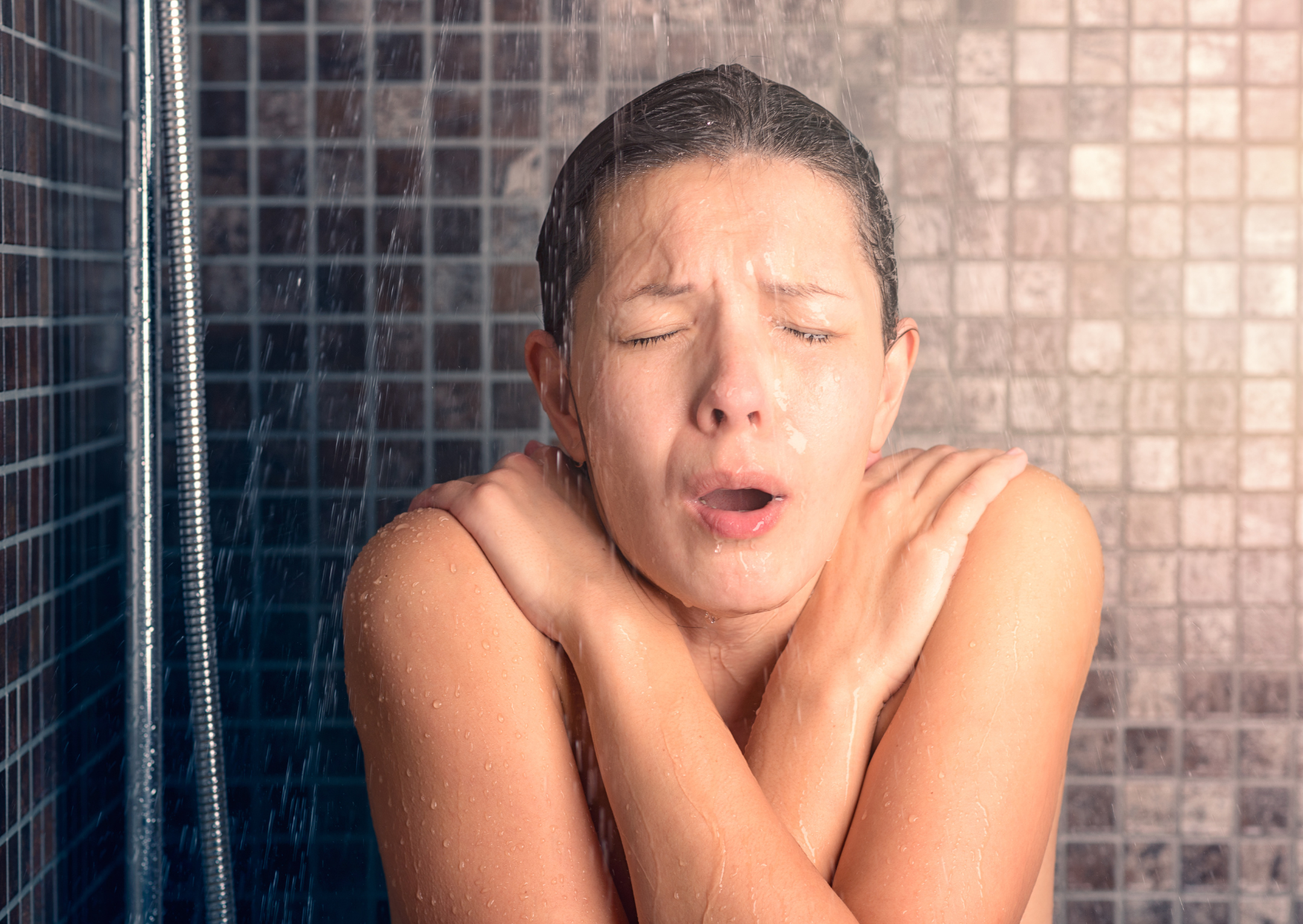 The European Shower Habit That Changed My Skin in One Month: I Showered Like a European for 30 Days and My Skin Completely Changed 3 European shower 4