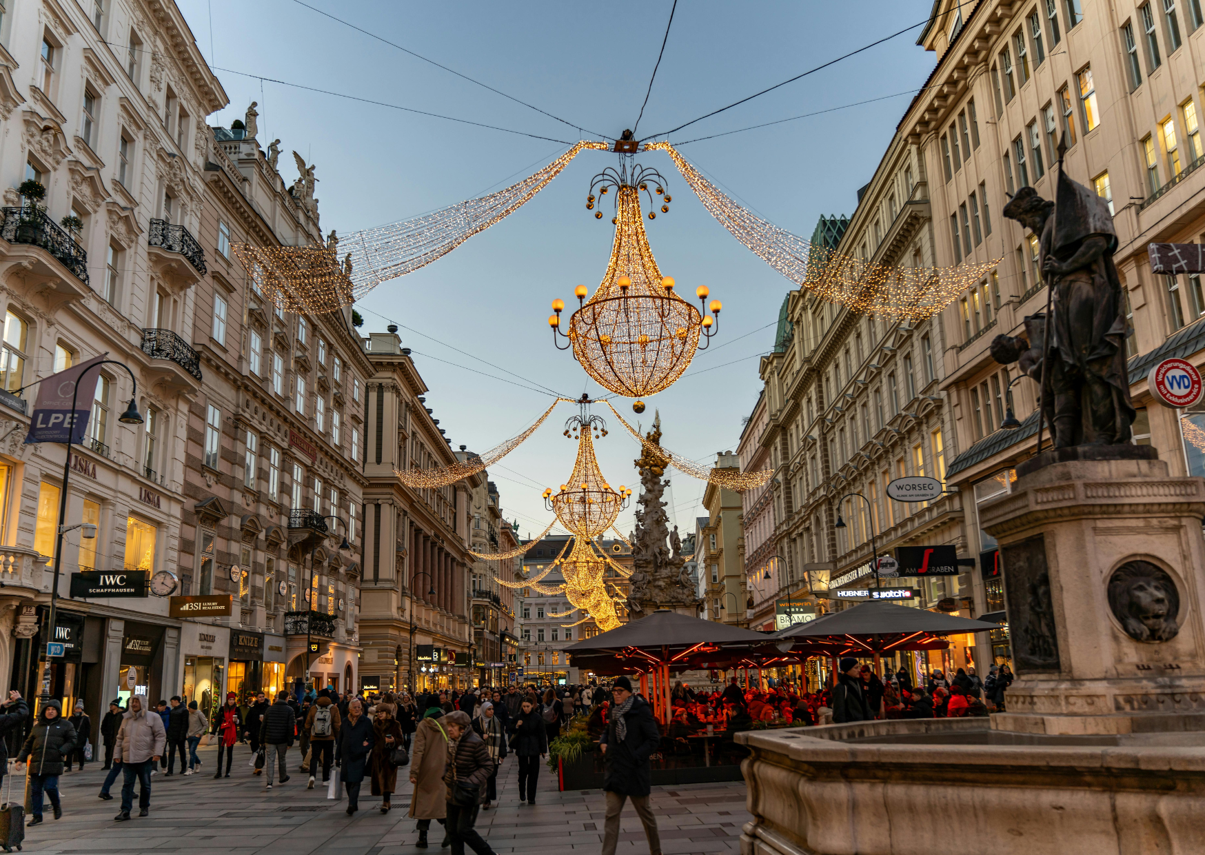 March 2026 Alert: The Schengen Reset Travelers Are About to Lose. What to Know Now 4 christmas in Europe 2