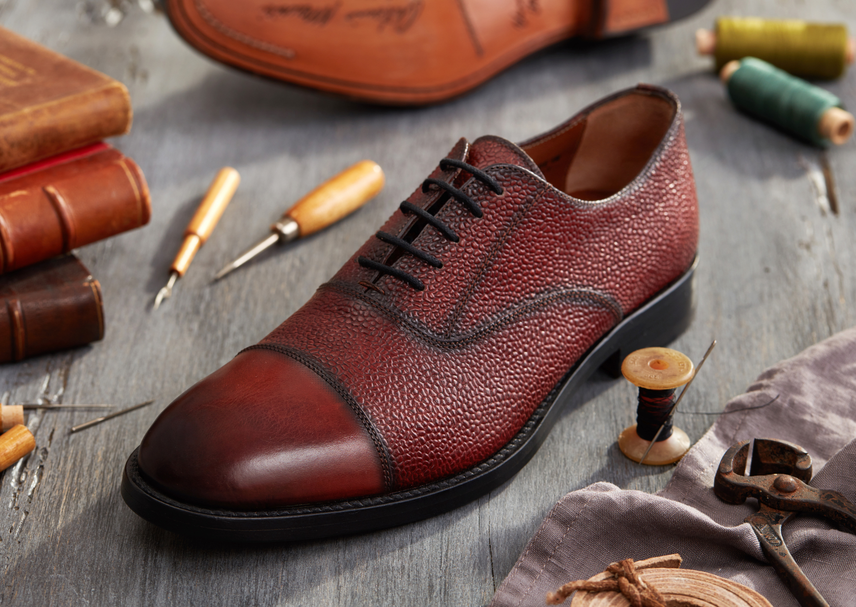 I Stopped Wearing Sneakers Like Americans Do And My Back Pain Vanished 6 cobbler 1