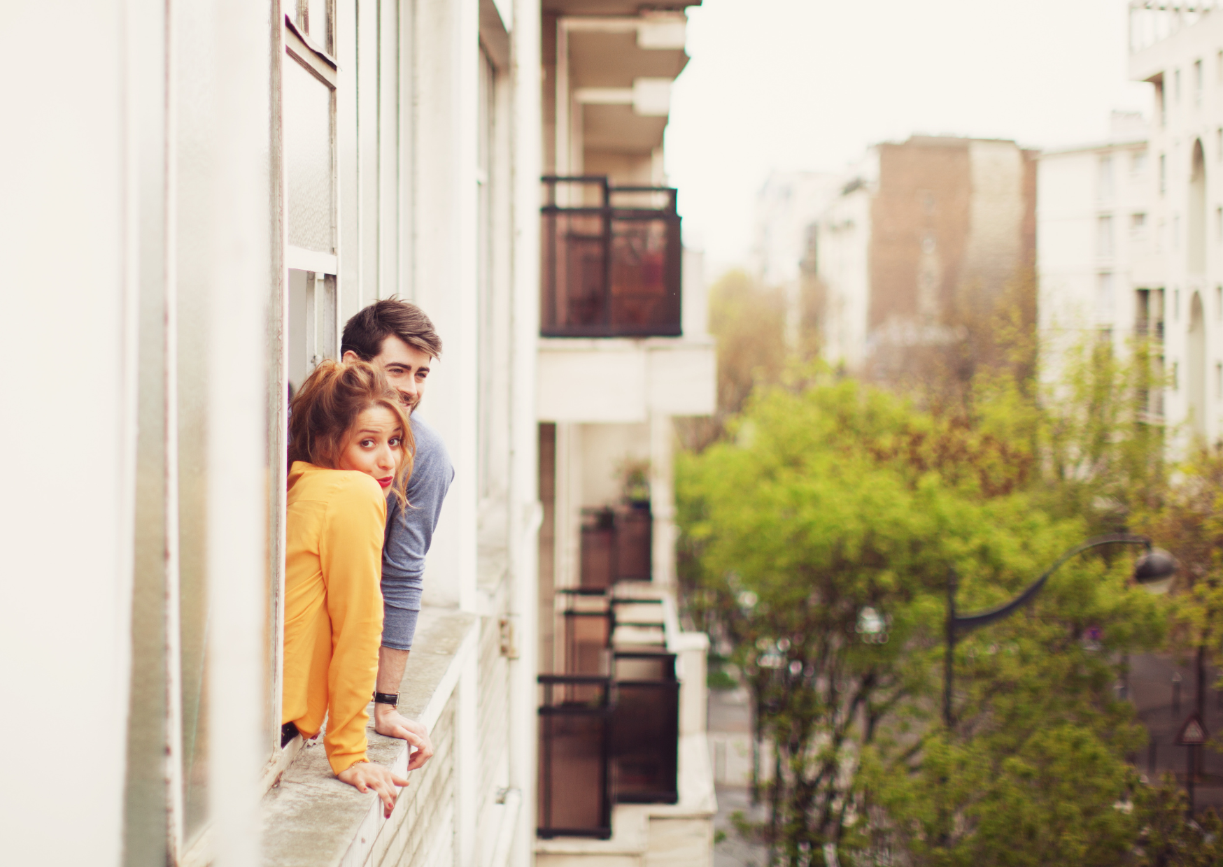 Why French Couples Never Discuss Money (And Have 3X More Savings) 3 french couples 5