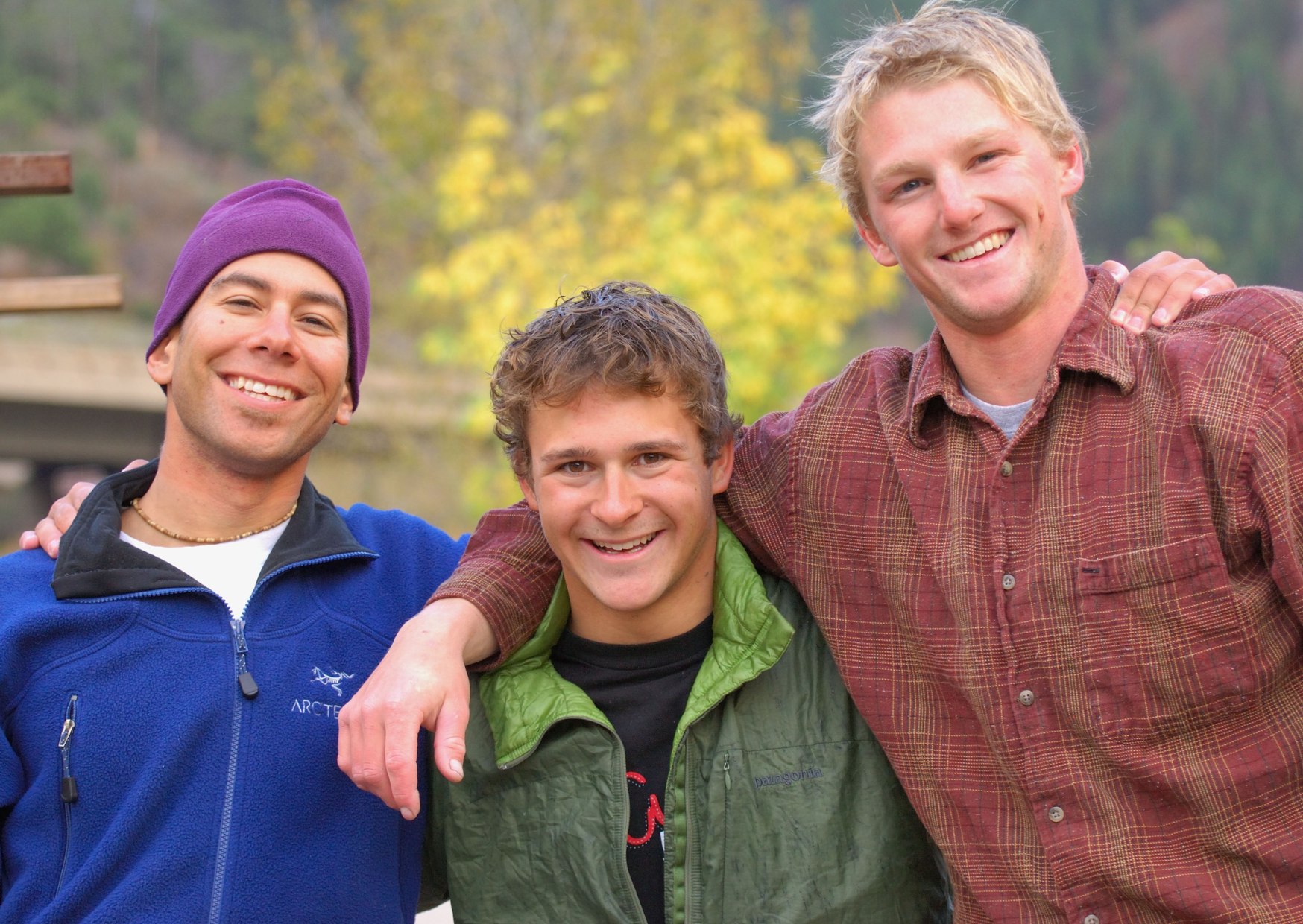The Day My Spanish Neighbor Made Me Realize The “American Husband” Script Breaks Men 4 men friendship 3