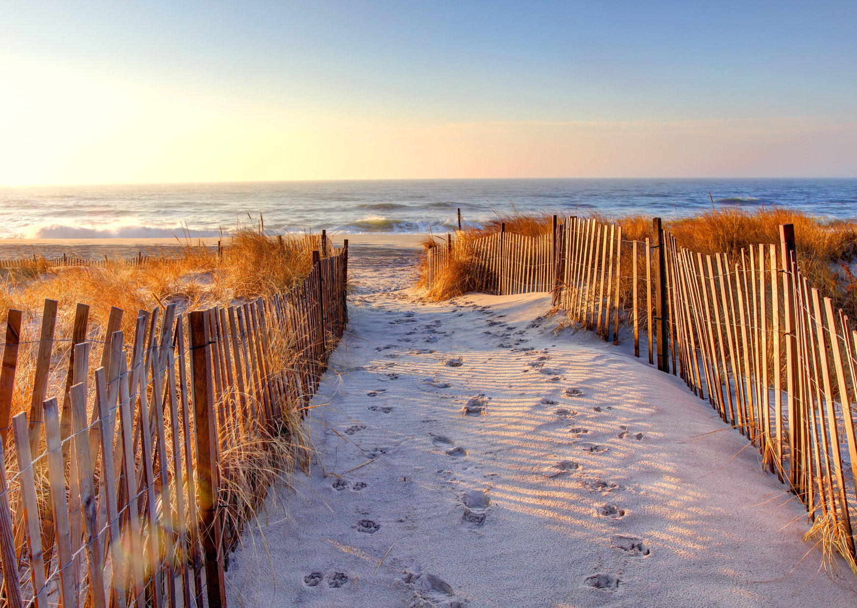 The Hamptons Summer Culture That Greeks Call “Peasant Behavior” 5 summer in Hamptons vs Greece 3