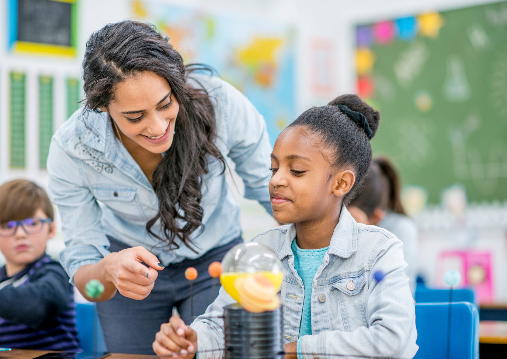 The EU Teaching Crisis, Americans Getting Instant €3,000 Per Month Offers 1 teacher in Europe