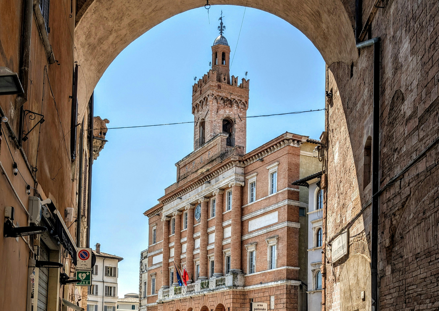 Americans Spend $5,000 A Month To Live Like This: Italians Spend €1,400 4 Italy Foligno 2