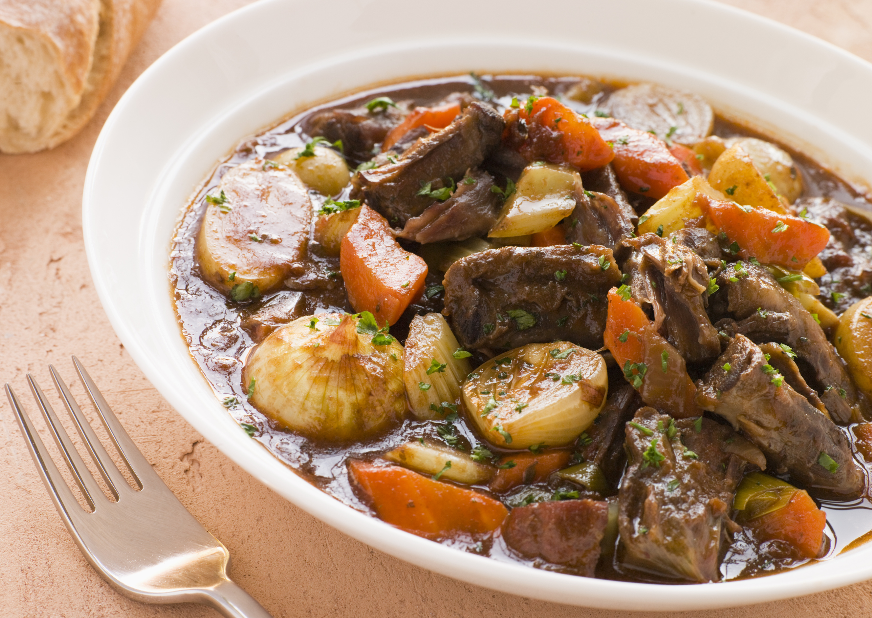 My Husband’s Grandmother Cooked Oxtail This Way for 60 Years And Never Changed the Recipe 2 Spanish oxtail 3
