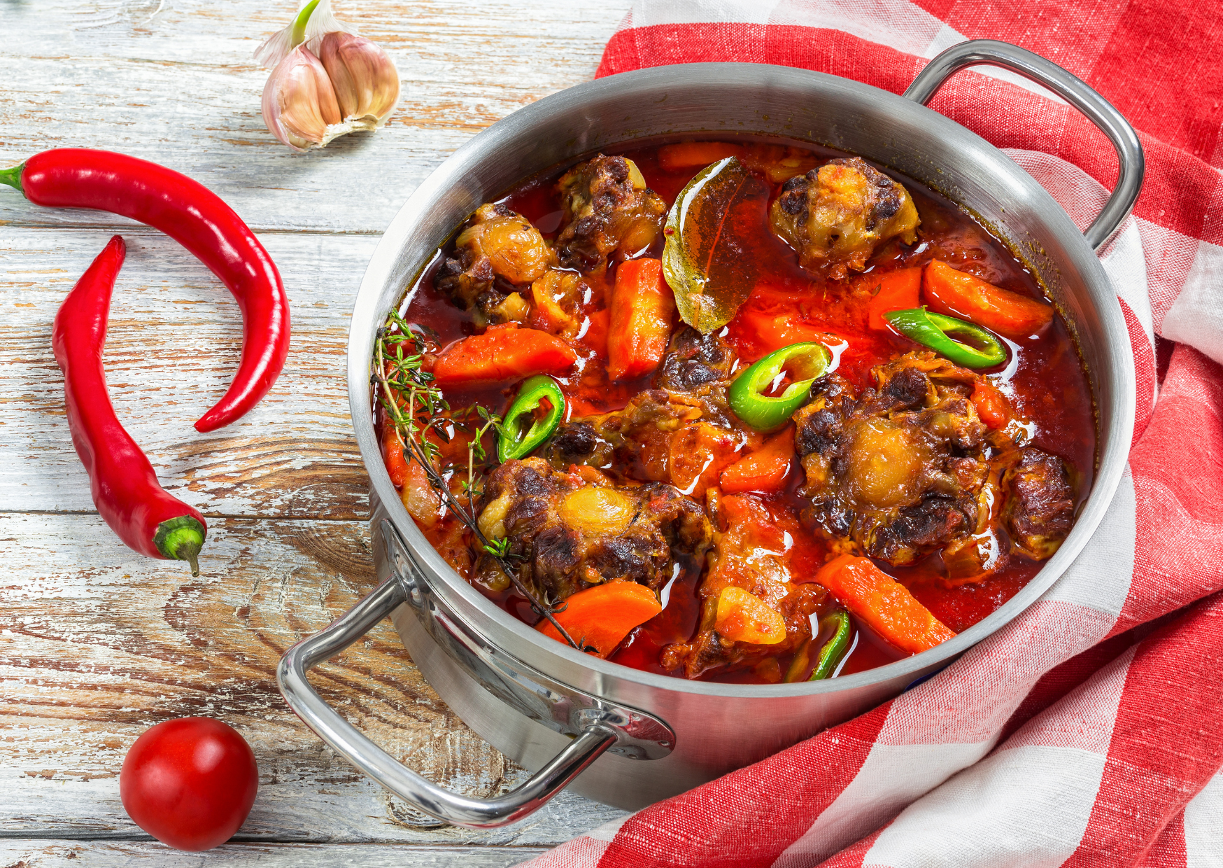 My Husband’s Grandmother Cooked Oxtail This Way for 60 Years And Never Changed the Recipe 3 Spanish oxtail 5