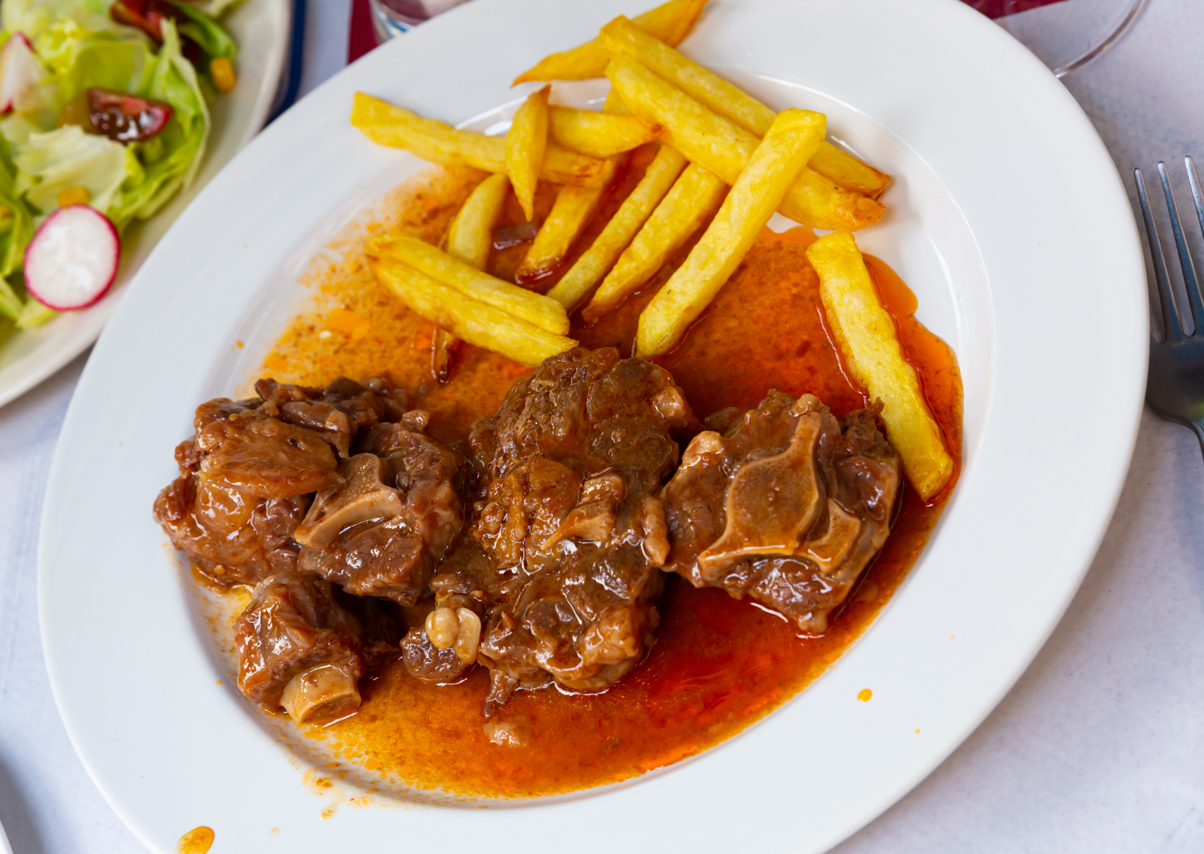 My Husband’s Grandmother Cooked Oxtail This Way for 60 Years And Never Changed the Recipe 6 Spanish oxtail 6