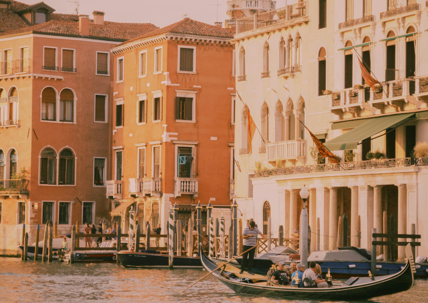 The 7 Tourist Traps in Italy That Secretly Arent Traps Why Locals Actually Go There