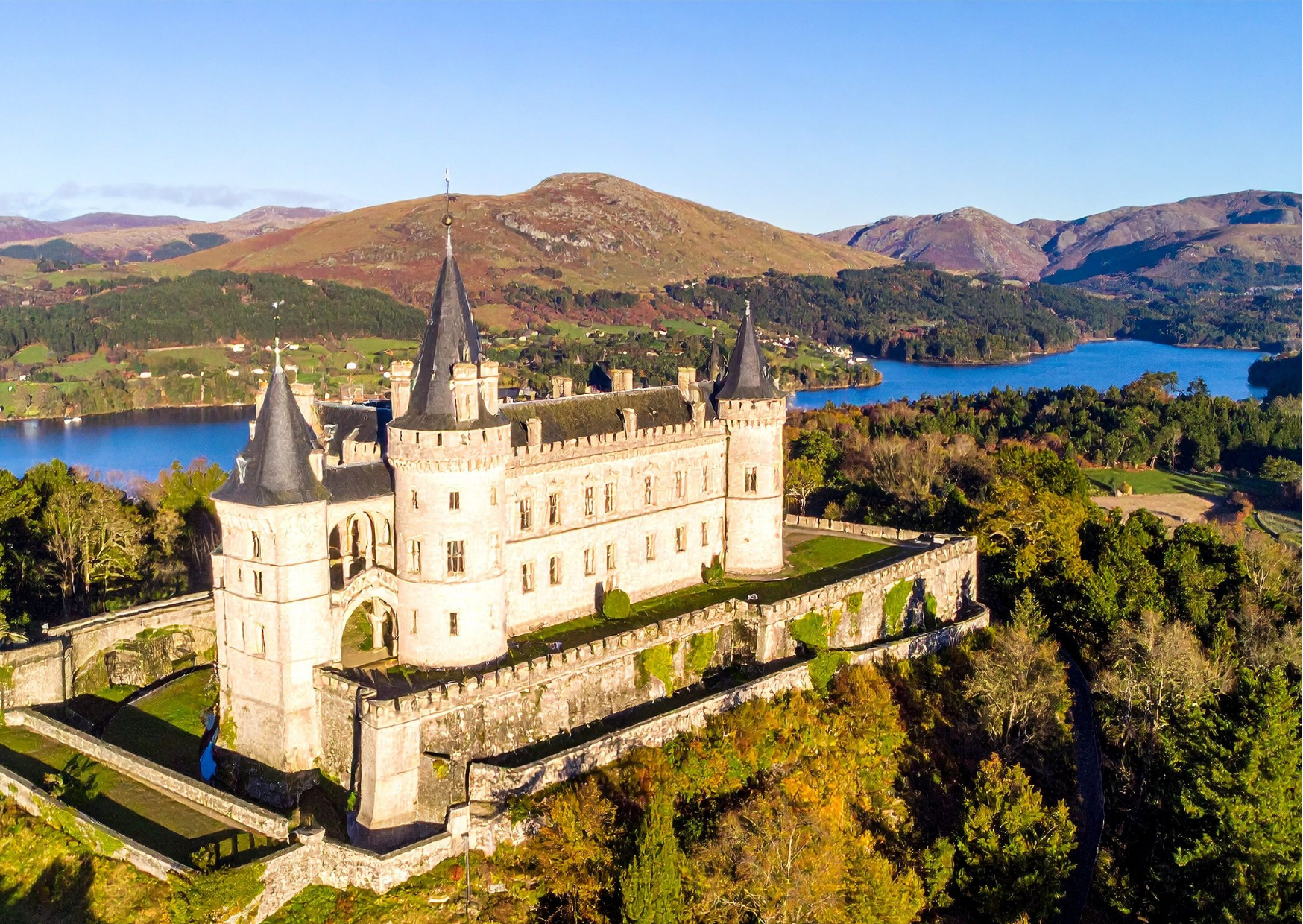 My Friend Bought A €45,000 Renovation Project In France And The Final Cost Hit €167,000: The France Renovation Breakdown That Every American Buyer Should See First 4 chateau 2