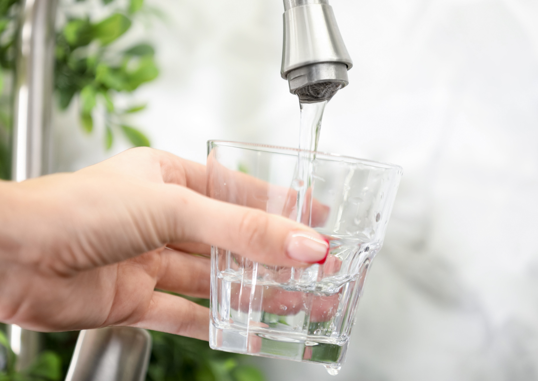 Why Asking for Tap Water in Spain Marks You as a Clueless Tourist: How to Order Water in Spain Without Looking Like a Tourist 6 ordering tap water in Spain