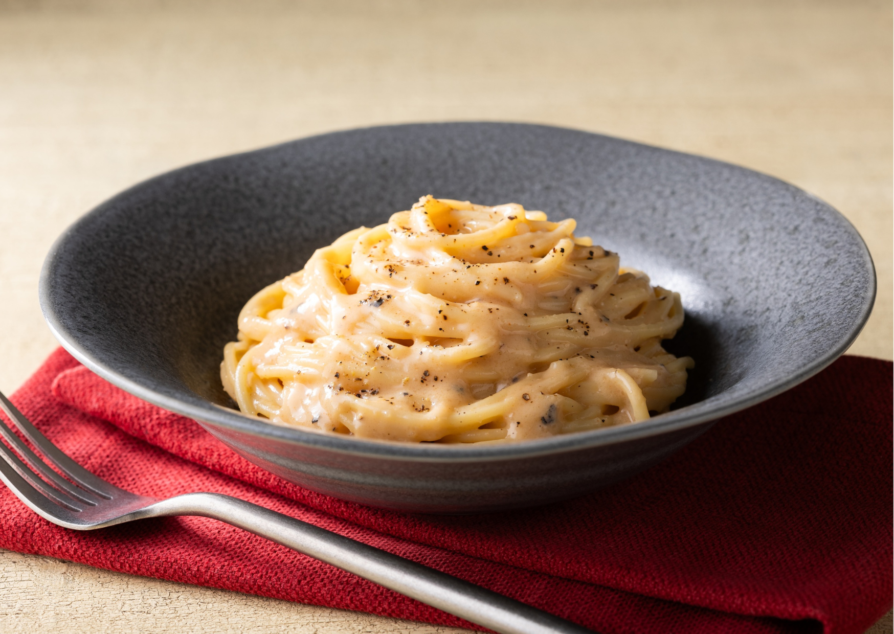 Romans Make Carbonara With 5 Ingredients and Zero Apologies 4 authentic Italian carbonara 2