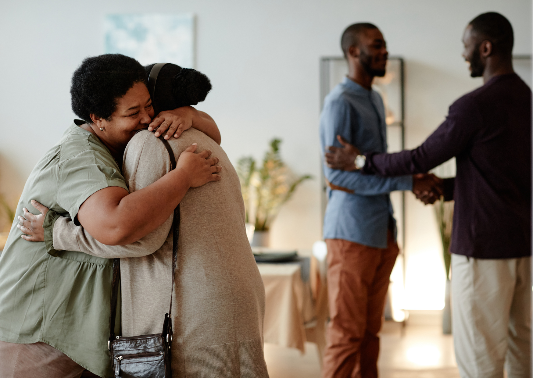 Why European Neighbors Stop Inviting Americans Over After 3 Visits 6 inviting guests 3
