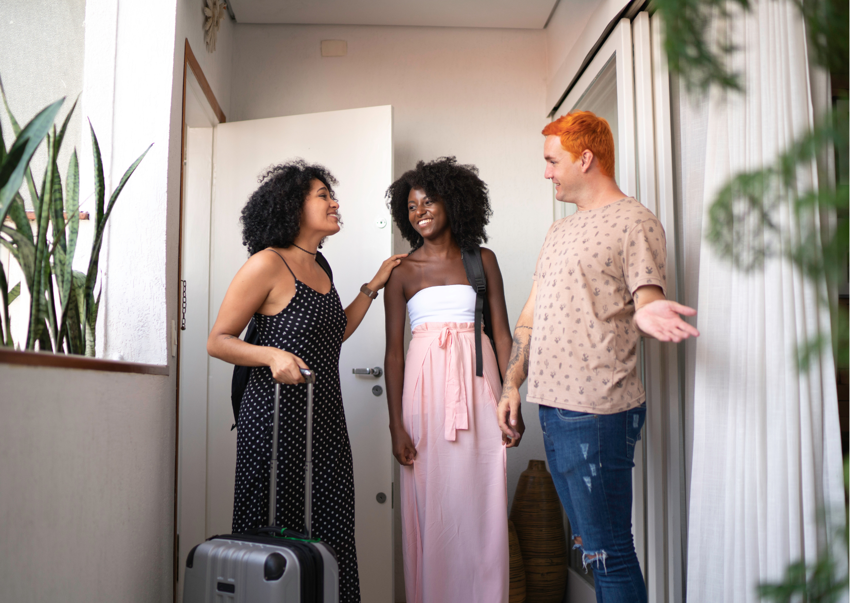 Why European Neighbors Stop Inviting Americans Over After 3 Visits 1 inviting guests 6