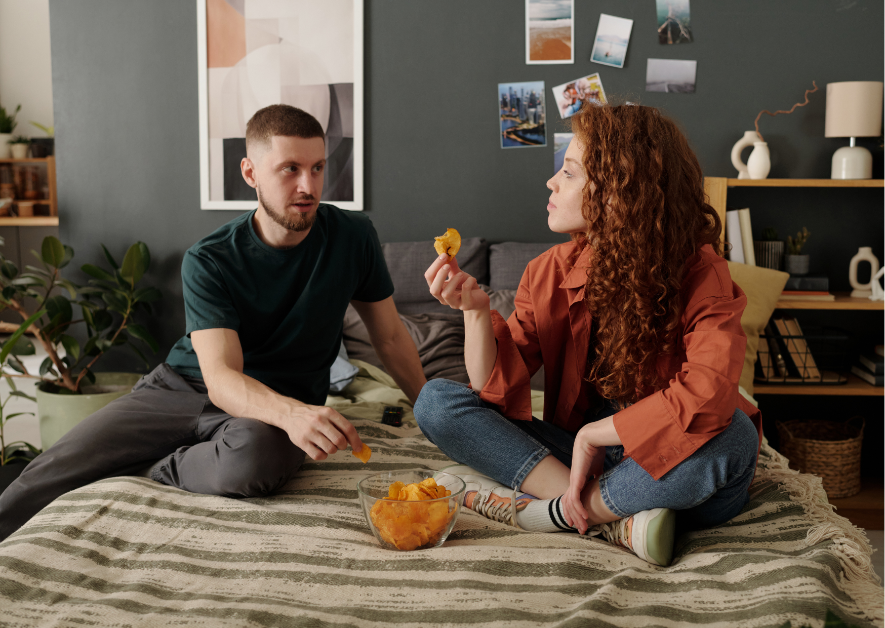 Why So Many American Couples Who Retire Abroad Start Sleeping in Separate Bedrooms 3 separate couple 2