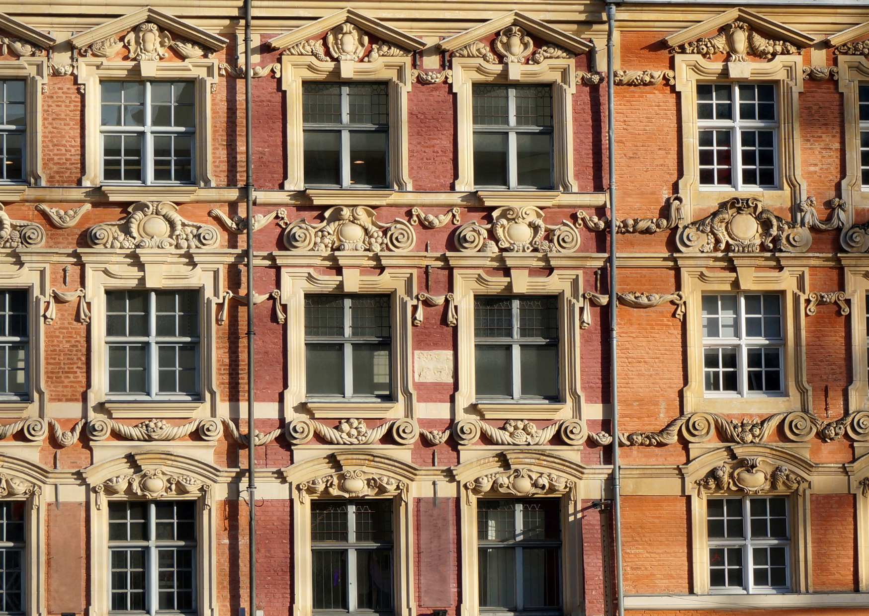 Americans Expect AC Everywhere: European Homes Don’t Have AC, How We Survived August 5 European airconditioning 2