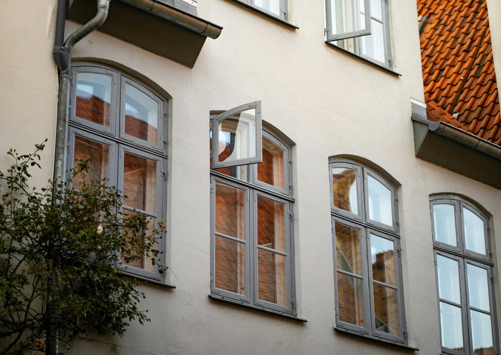 Americans Expect AC Everywhere: European Homes Don’t Have AC, How We Survived August 3 European airconditioning 4