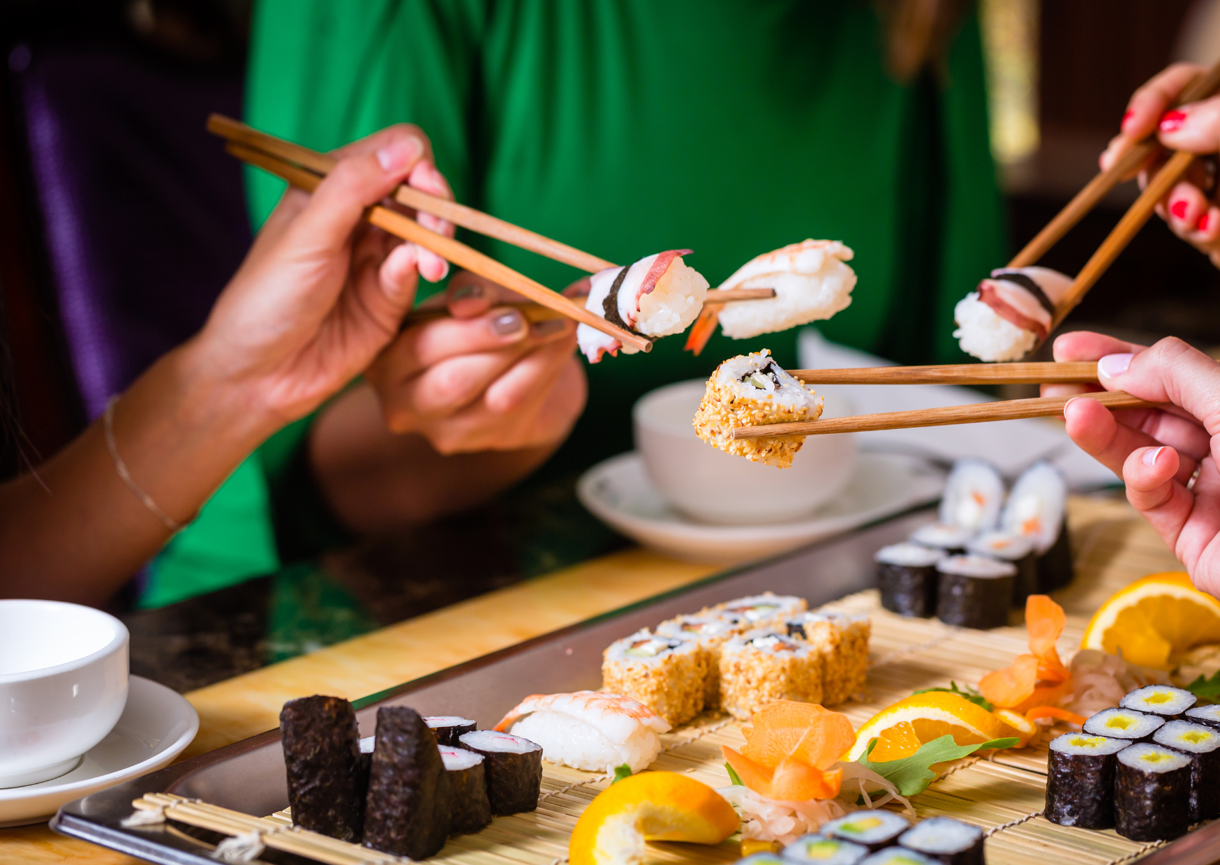 Japanese people eating rice 4