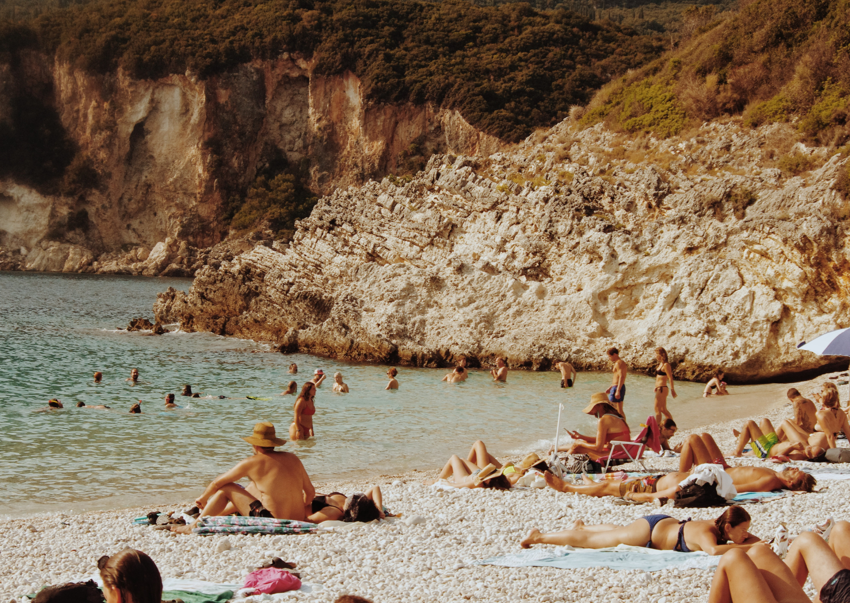 The Life Philosophy Europeans Don’t Talk About: They Just Live It 4 People in Europe 4 1