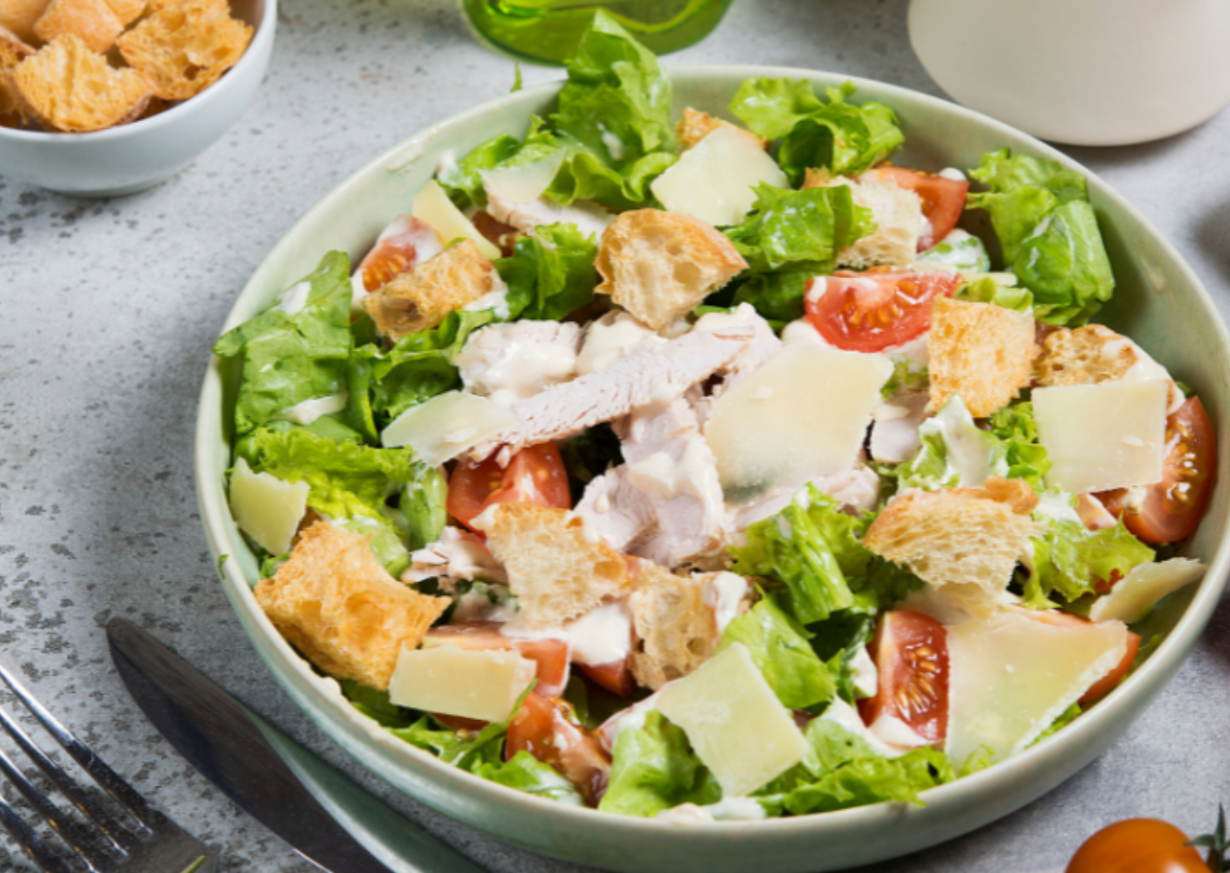 The American Salad Dressing Ingredient Europe Banned in 2003 3 American Salads 4