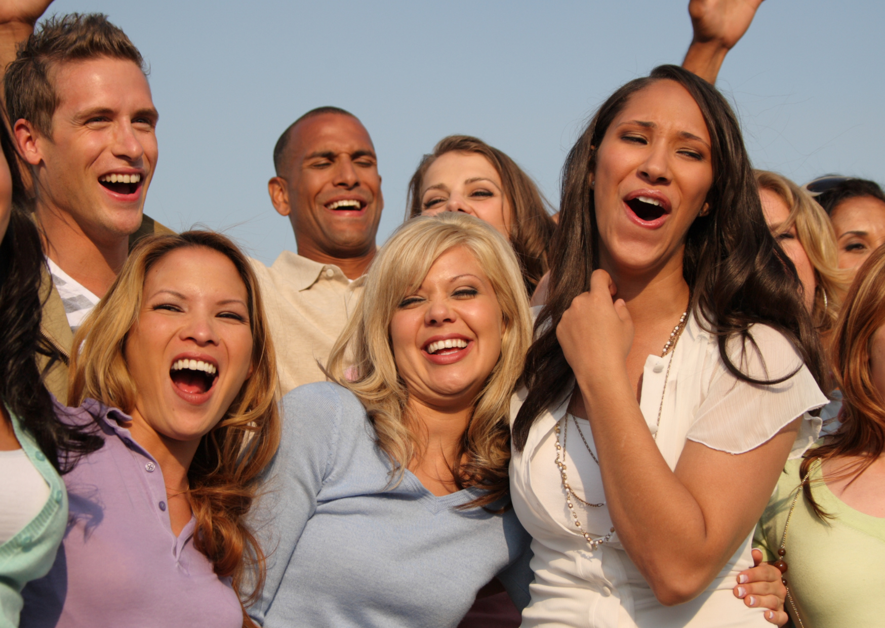 Why Europeans Think American Smiles Are Creepy 1 American smile 3