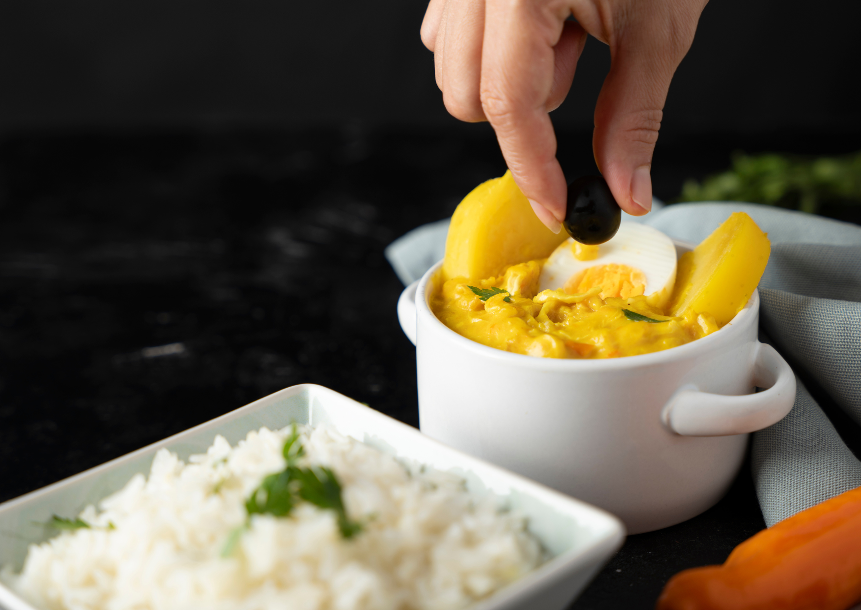 This Creamy Chicken Dish Reveals a Side of Peruvian Food Tourists Never See 5 Peruvian aji de gallina 3