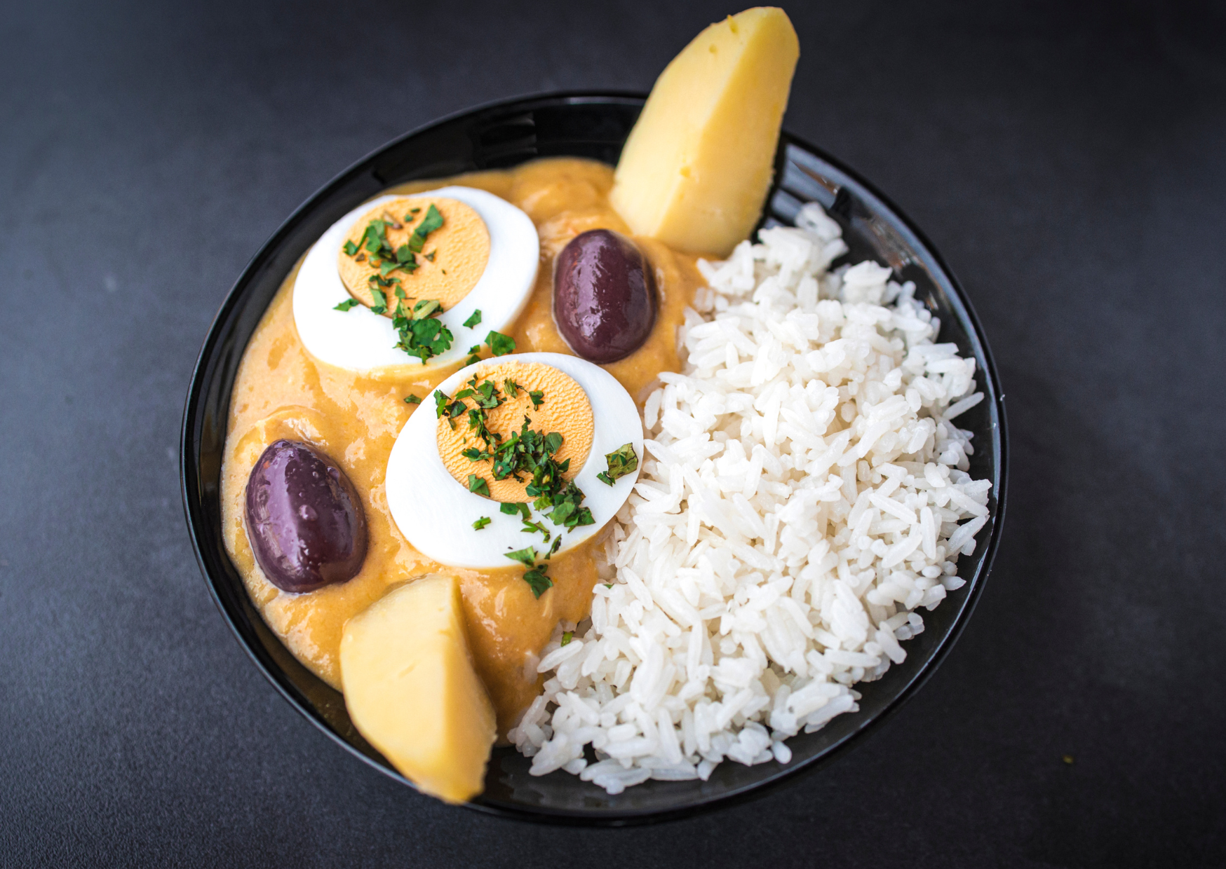 This Creamy Chicken Dish Reveals a Side of Peruvian Food Tourists Never See 4 Peruvian aji de gallina 6