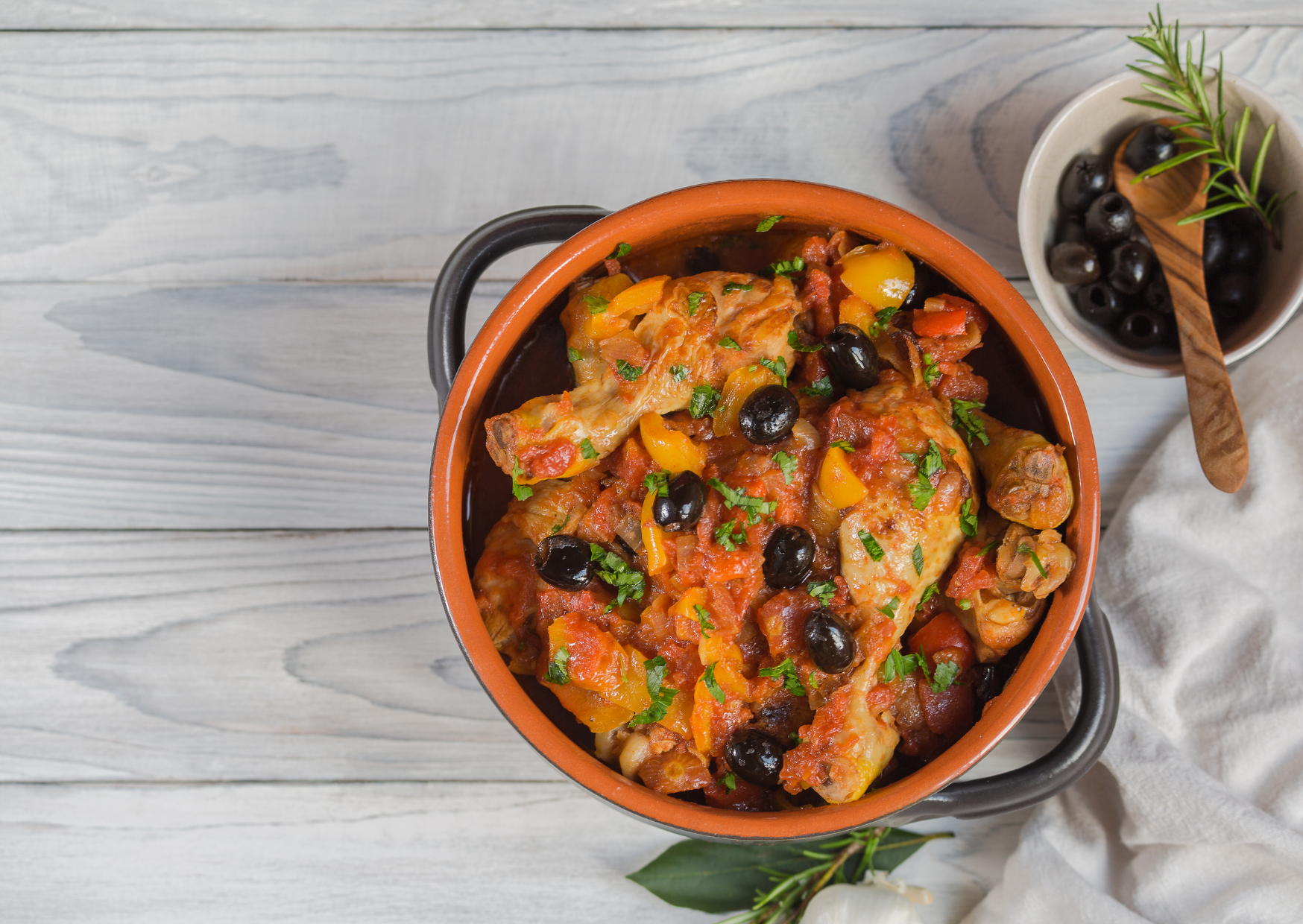 Stop Ordering These 5 Foods in Italy: 5 Italian Dishes That Instantly Make You Look Like a Tourist 3 Pollo alla Cacciatora Italian Dishes
