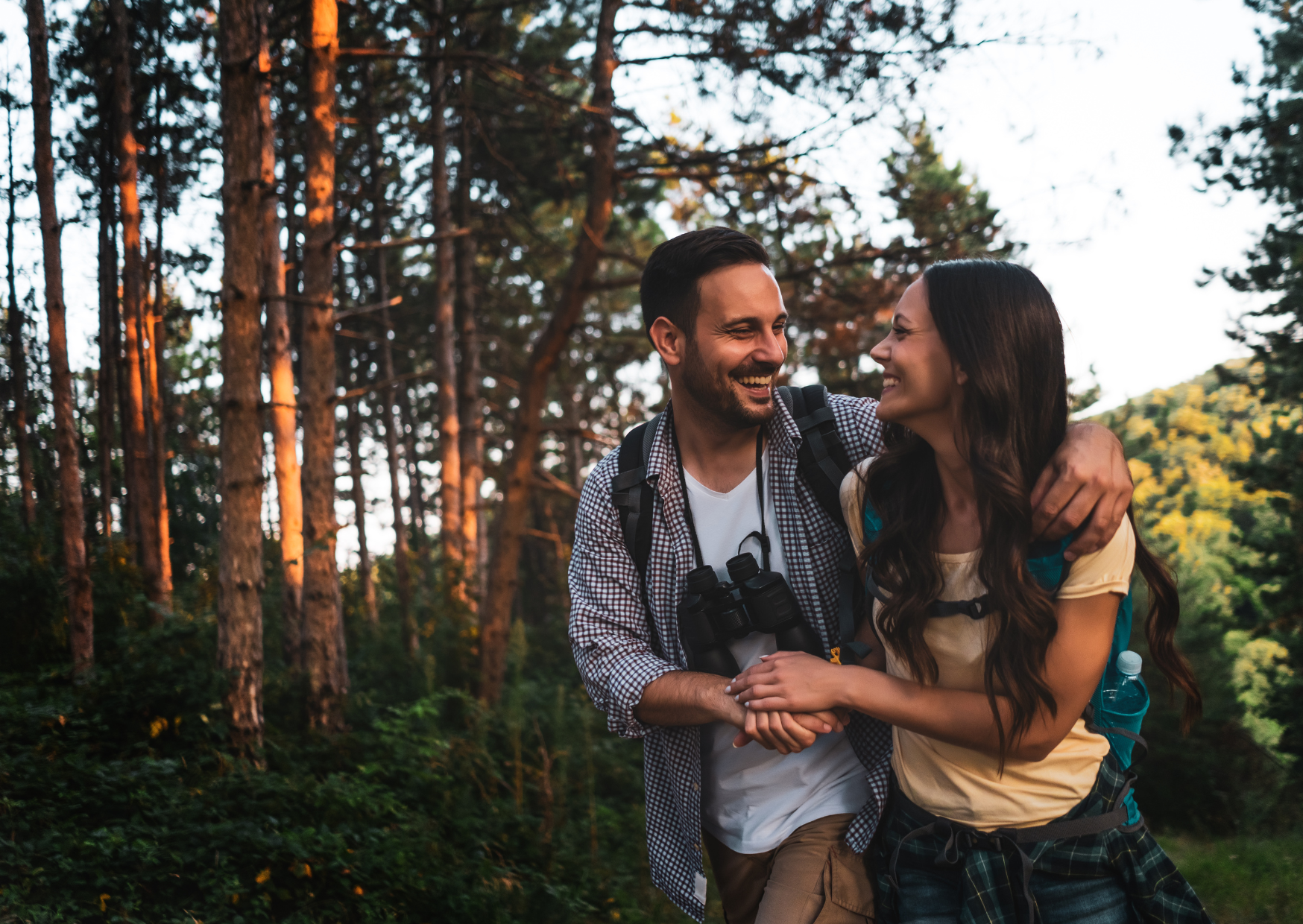 The Intimacy Habit Americans Sacrificed for Convenience: The 30-Minute Evening Ritual That Can Make Couples Feel Close Again 5 couple in Europe 2