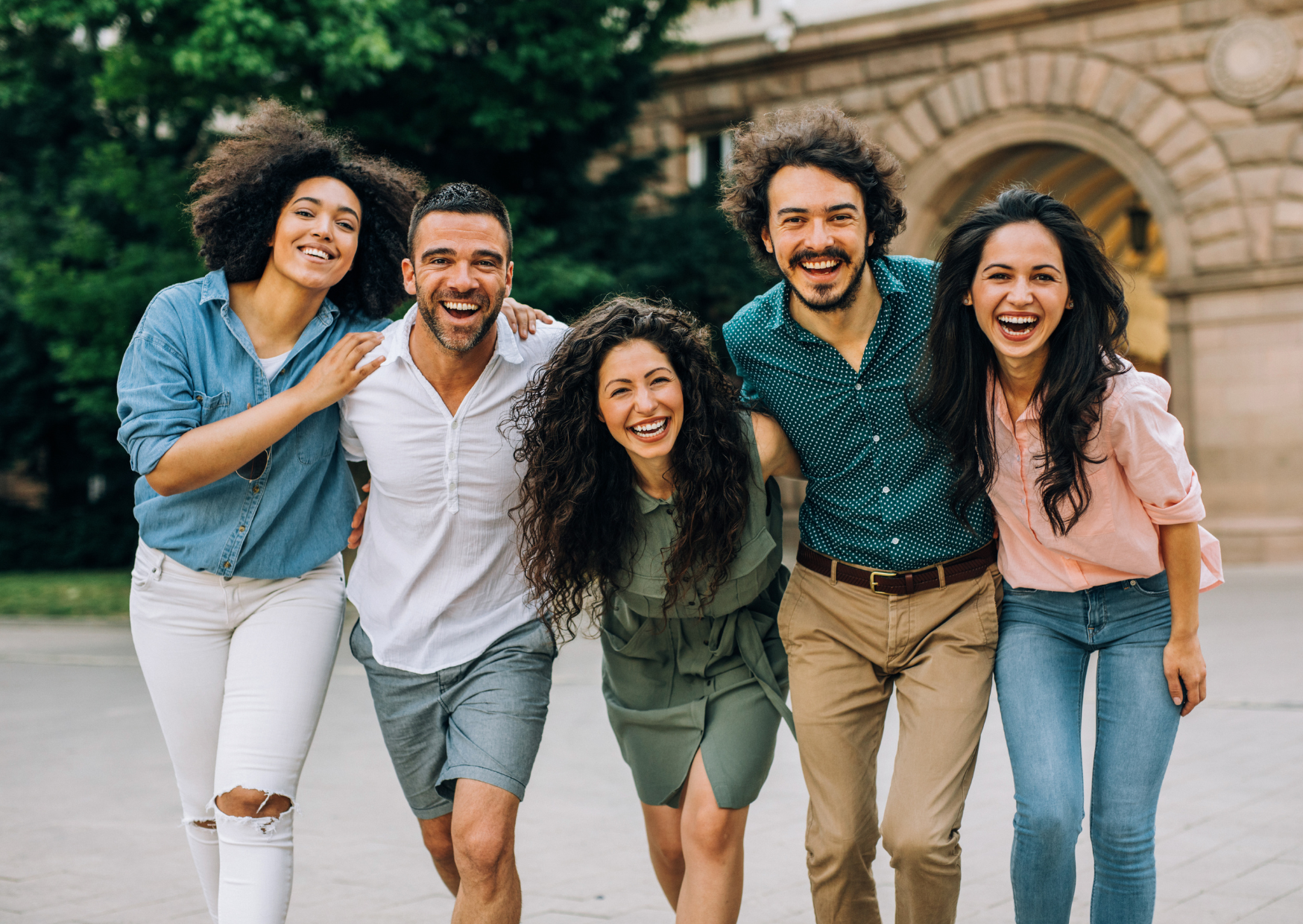 Why Americans Struggle To Keep European Friendships 2 friendships 5