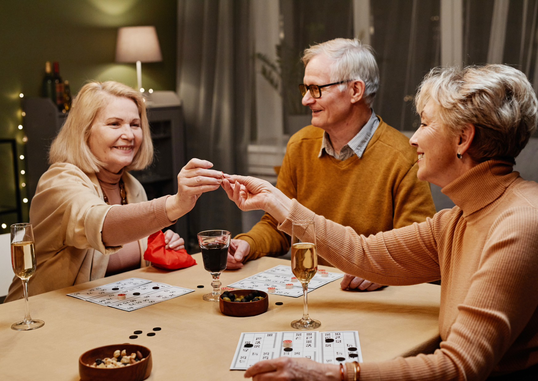They Moved to Spain With $245,000 at 60: Seven Years Later, Their Balance Had Grown 3 old people in Spain 5