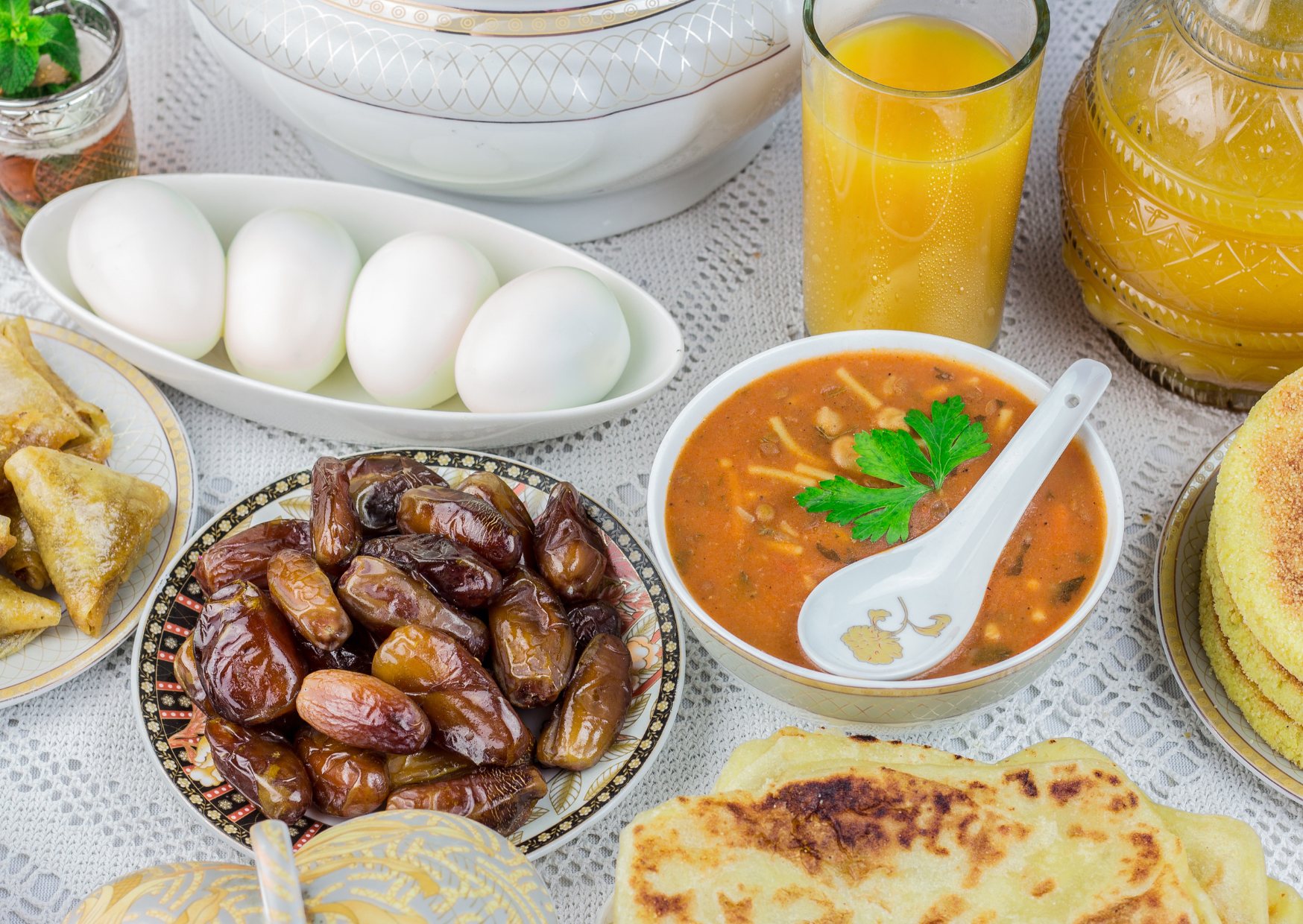 How To Make Real Moroccan Harira: The Tomato Reduction Step American Recipes Skip 3 Moroccan Harira 3