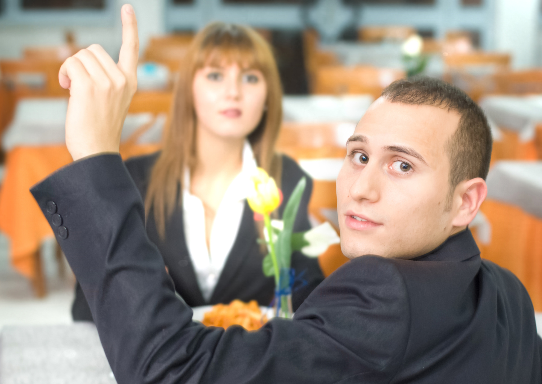 finger snapped in restaurant 2