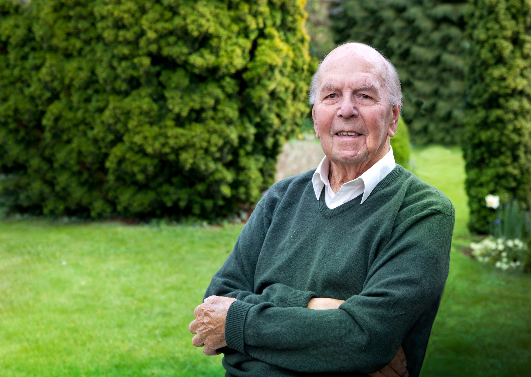 8 Daily Routines Italian Men Over 70 Won't Skip That Keep Them Sharp 2 old Italian men 3