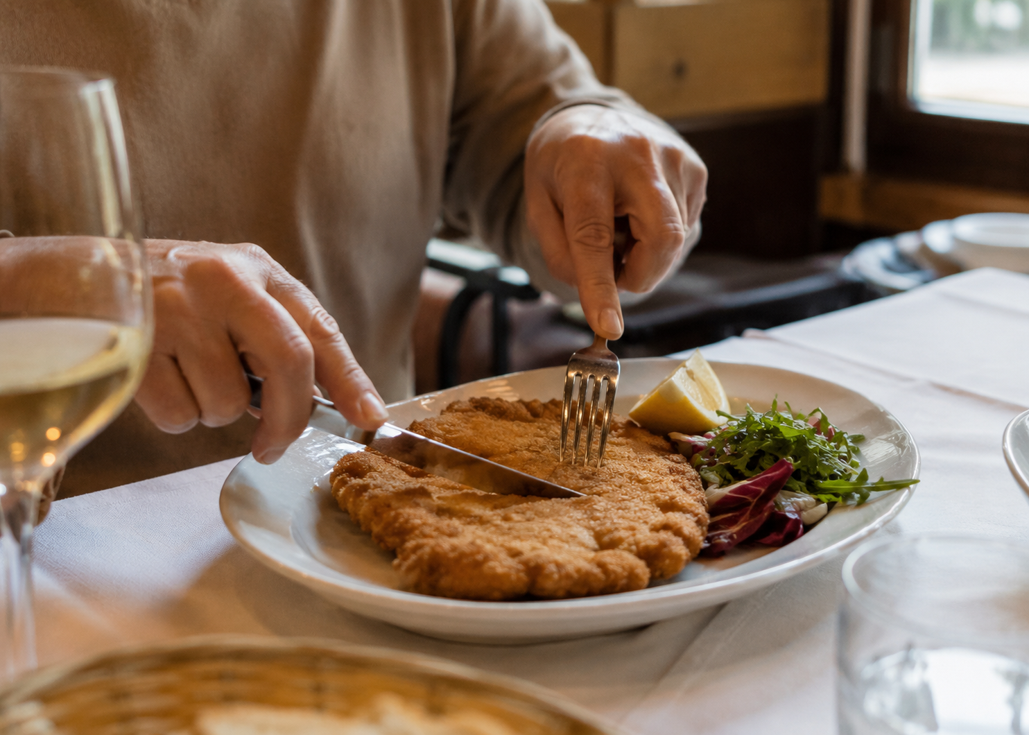 The 5 Italian Dishes Tourists Order That Italians Never Touch and What Locals Eat Instead 3 Italian dishes 2