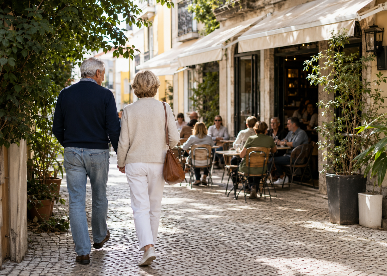 7 Dress Code Rules Portuguese Cafés Quietly Enforce That American Tourists Never See 2 Portuguese Cafes 2