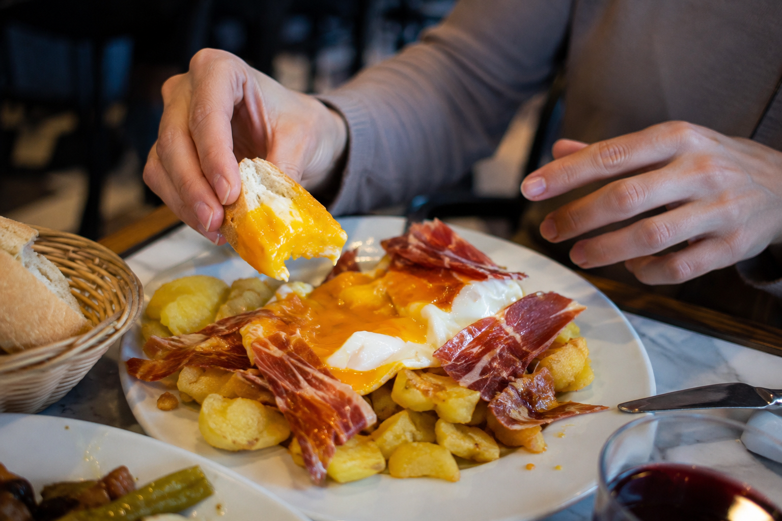 huevos rotos 3